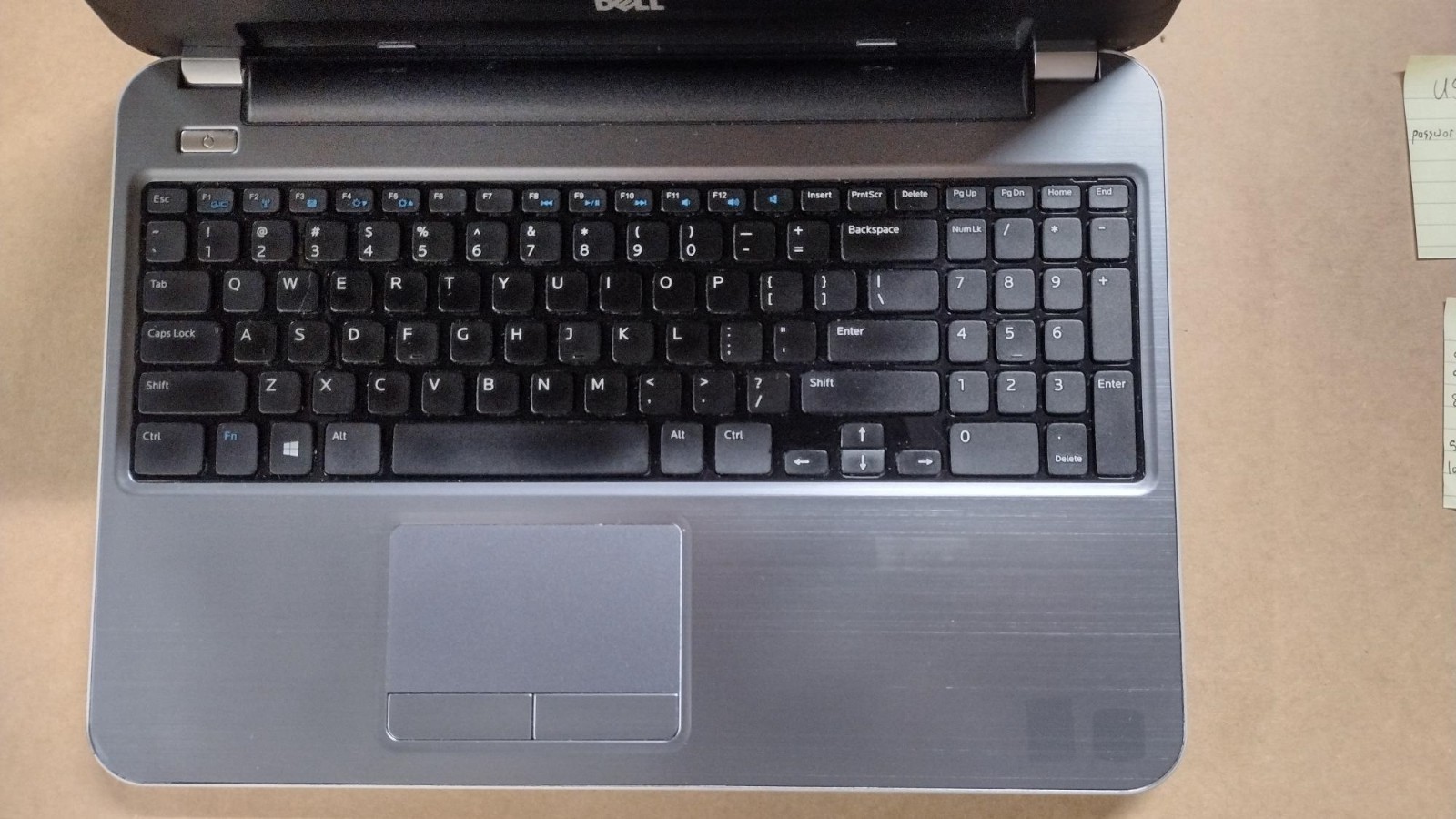 Dell Inspiron 15R 5537 i5-4200U 1.60Ghz 6GB RAM 500 GB HD Win10 with Power Adapt