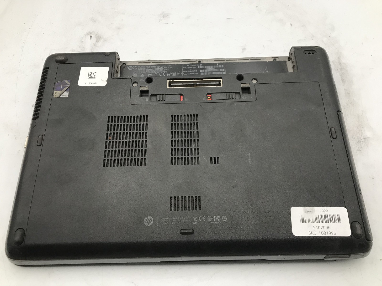 HP PROBOOK 640 G1 – FOR PARTS/BAD LCD – INTEL I5 4TH GEN – NO RAM -14″ -READ- BB
