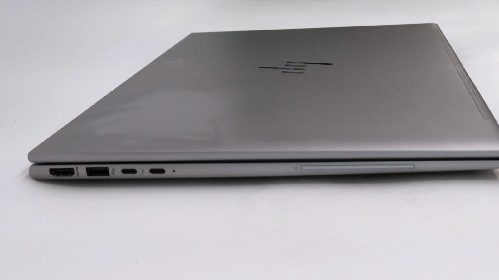 Hp ZBook Firefly 16 inch G11 Mobile Workstation PC 16″ Ultra 7 155U 8GB 256GB Gr