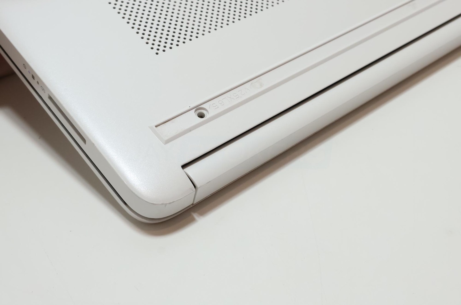 HP 14t-dq100 Core i5-1035G1 1.0GHz 12GB 256GB 14″ W11H 7AX28AV