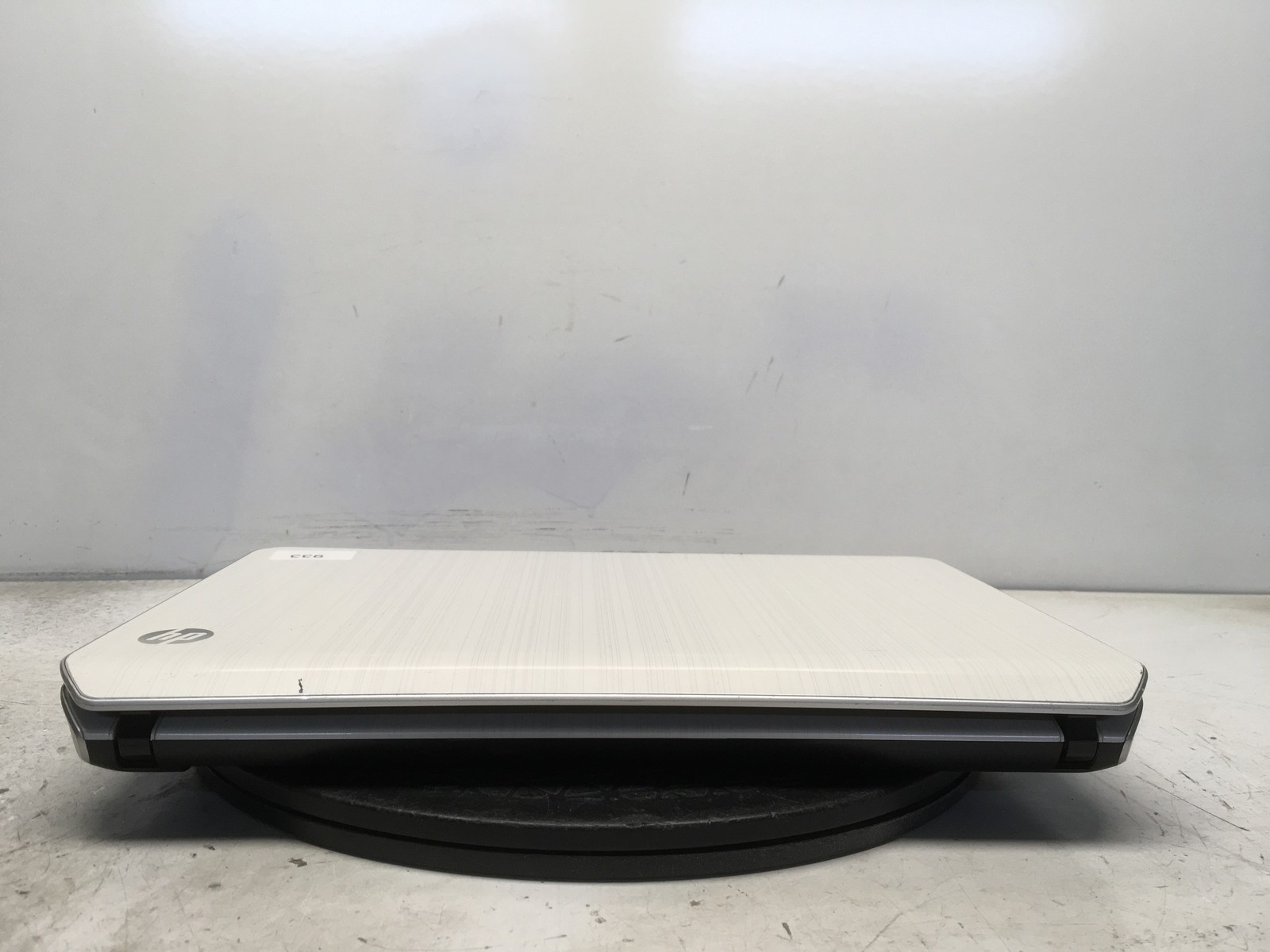 HP Envy DV4-5213CL Intel i5-3210M 2.5GHz 4 GB NO HDD No Batt