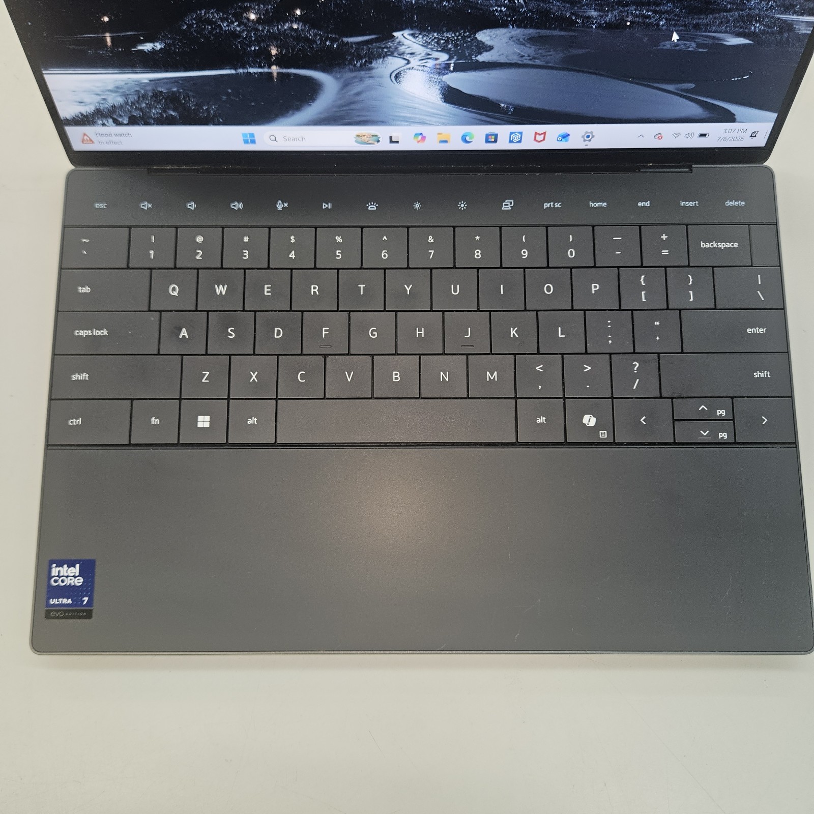 Dell XPS 9350 13in Intel Core Ultra 7 256V 16GB RAM