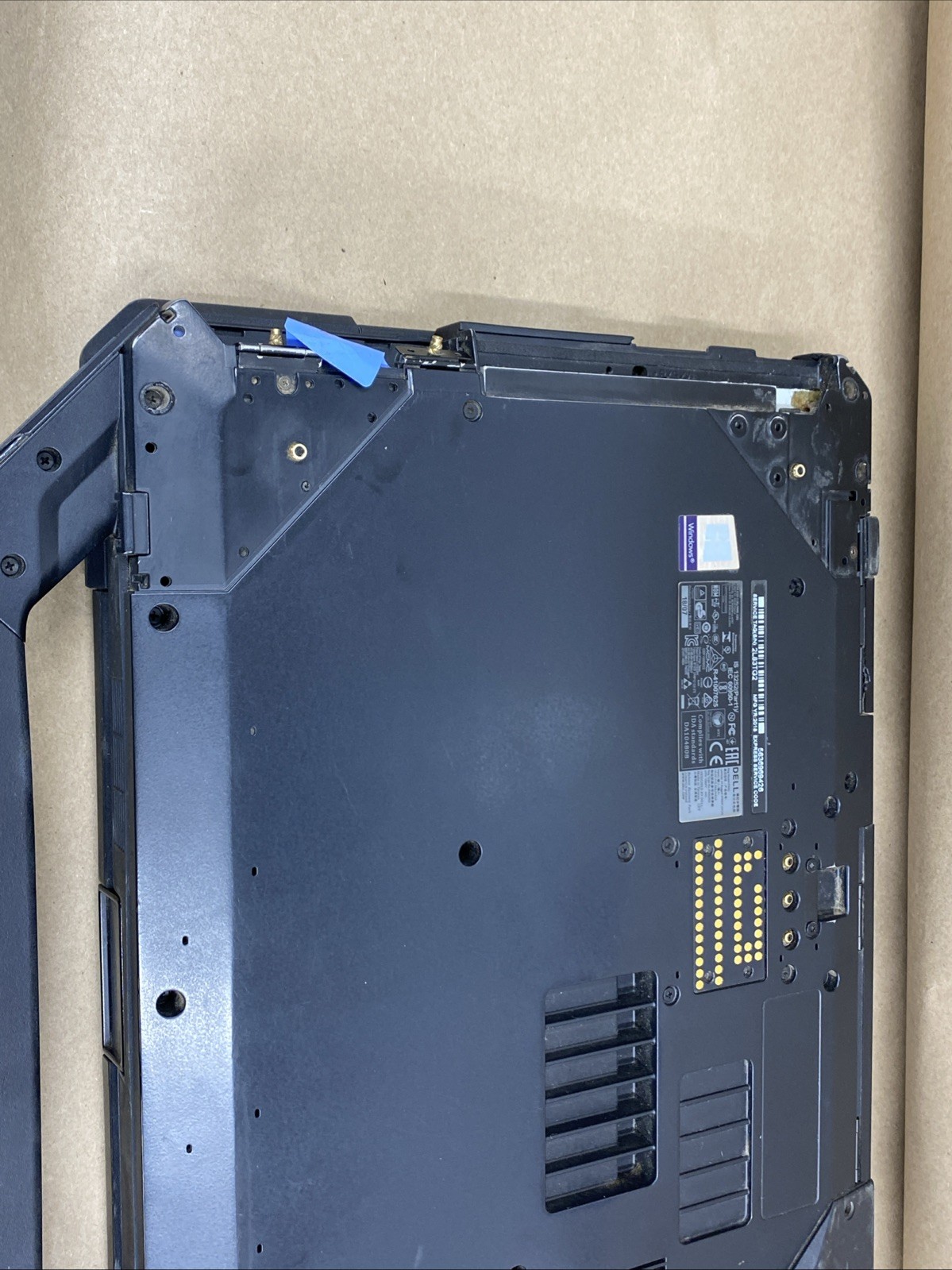 Dell Latitude 5414 – 14″ 1920×1080 – i5-6300U – 8GB – 256GB SSD – Win 10 Pro