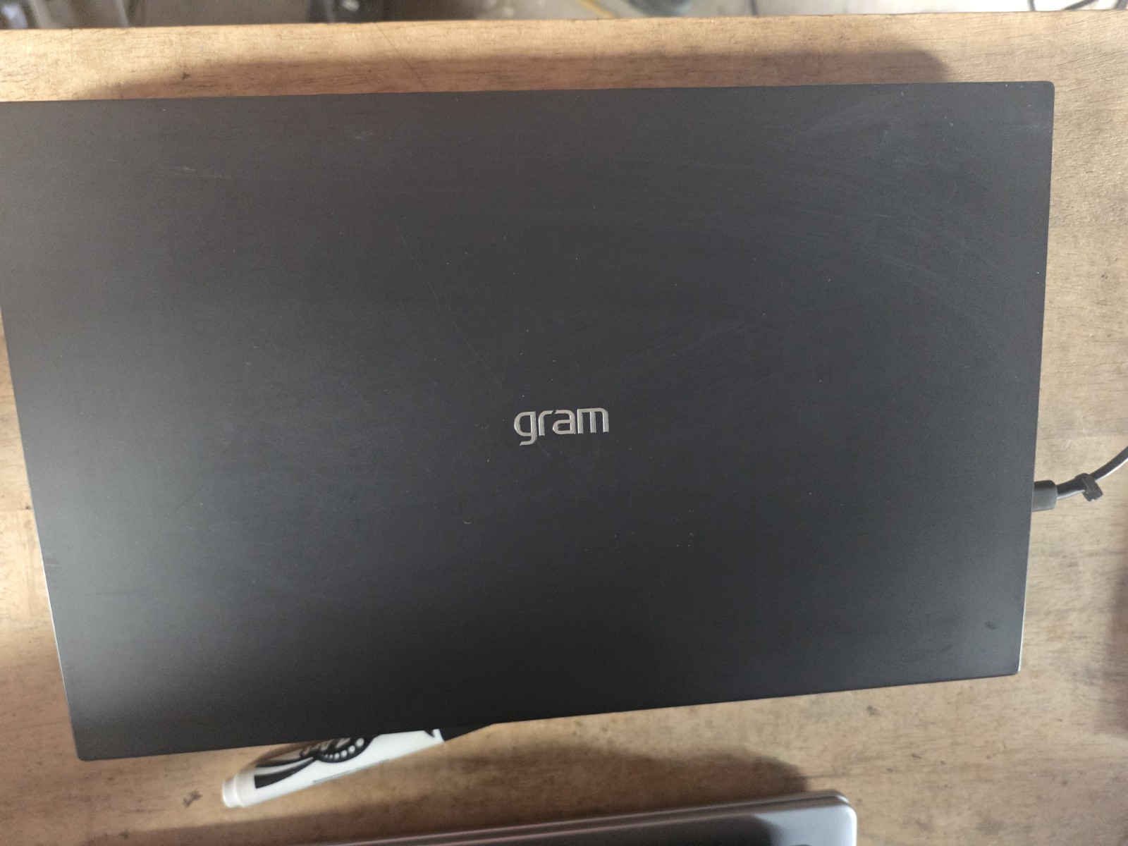 LG Gram 15Z90S 15.6″ FHD Touch Ultra 7 Processor 155H 16GB 1TB SSD Good
