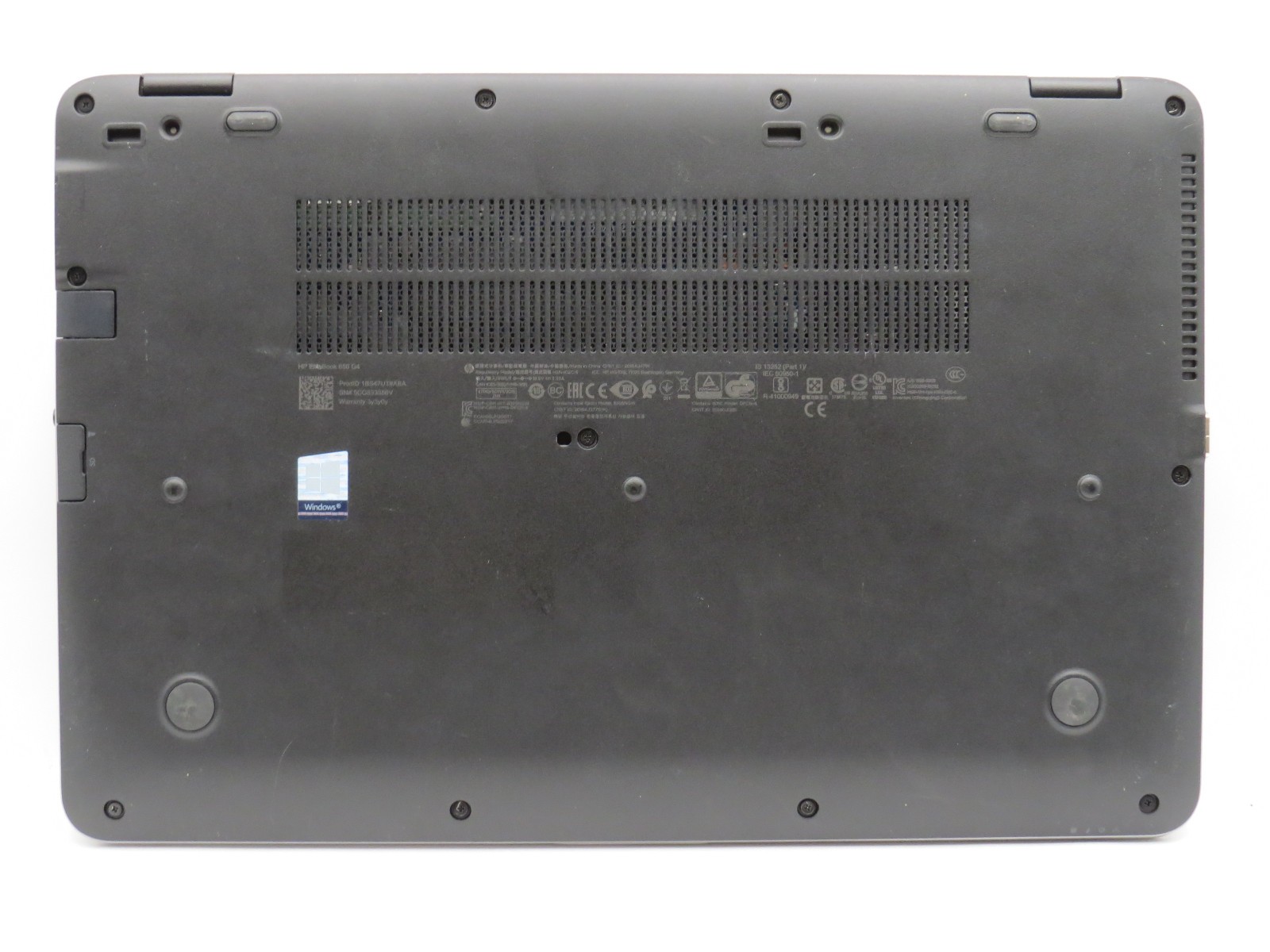 i5-7200U @ 2.5GHz 8GB DDR4 480GB 2.5″ SATA SSD HD 620 15.6″ No Batt/OS/AC