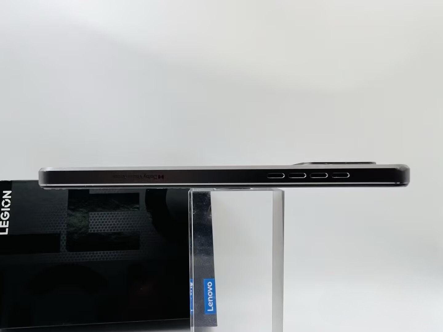 Lenovo Legion Y700 (2023)8.8” 13MP Snapdragon 8+ Gen 1 WIFI Android 6550mAh