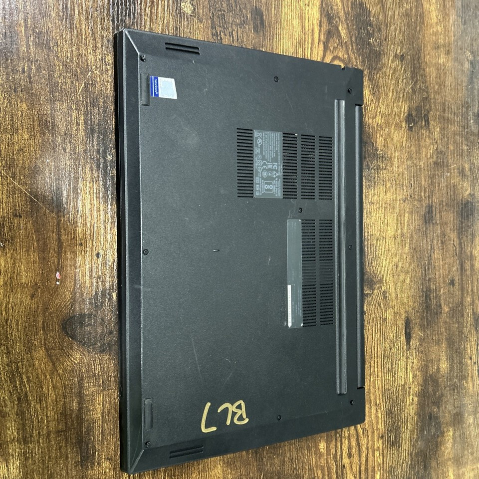Lenovo E585 AMD Ryzen 3 2200U@2.60ghz 16GB/(2TB SSD),Charg,Batt,Wn11P,Offce2024P