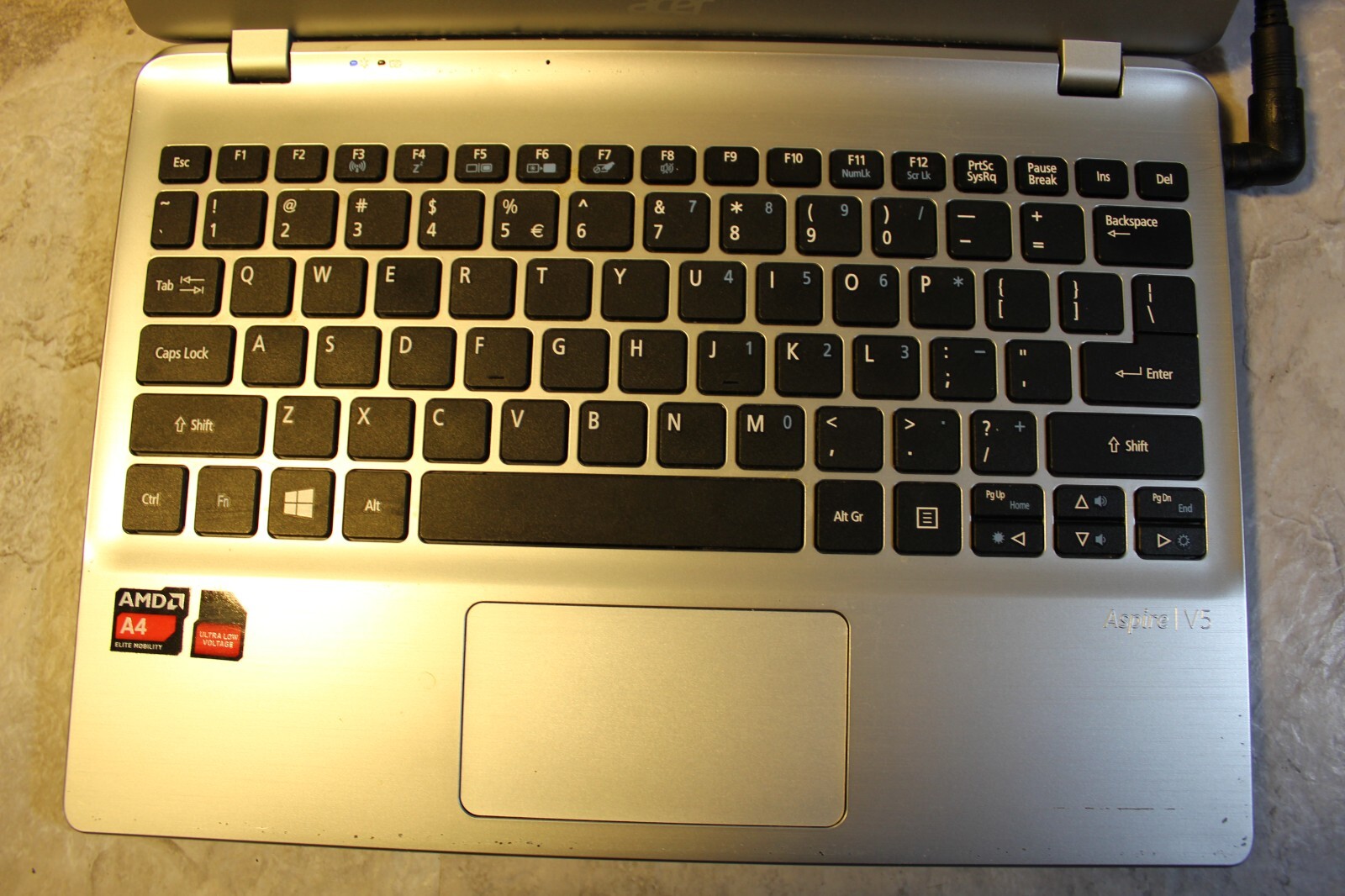 Acer Aspire V5-122P-0408 Series MS2377 Laptop Booted Windows 128 SSD Wiped