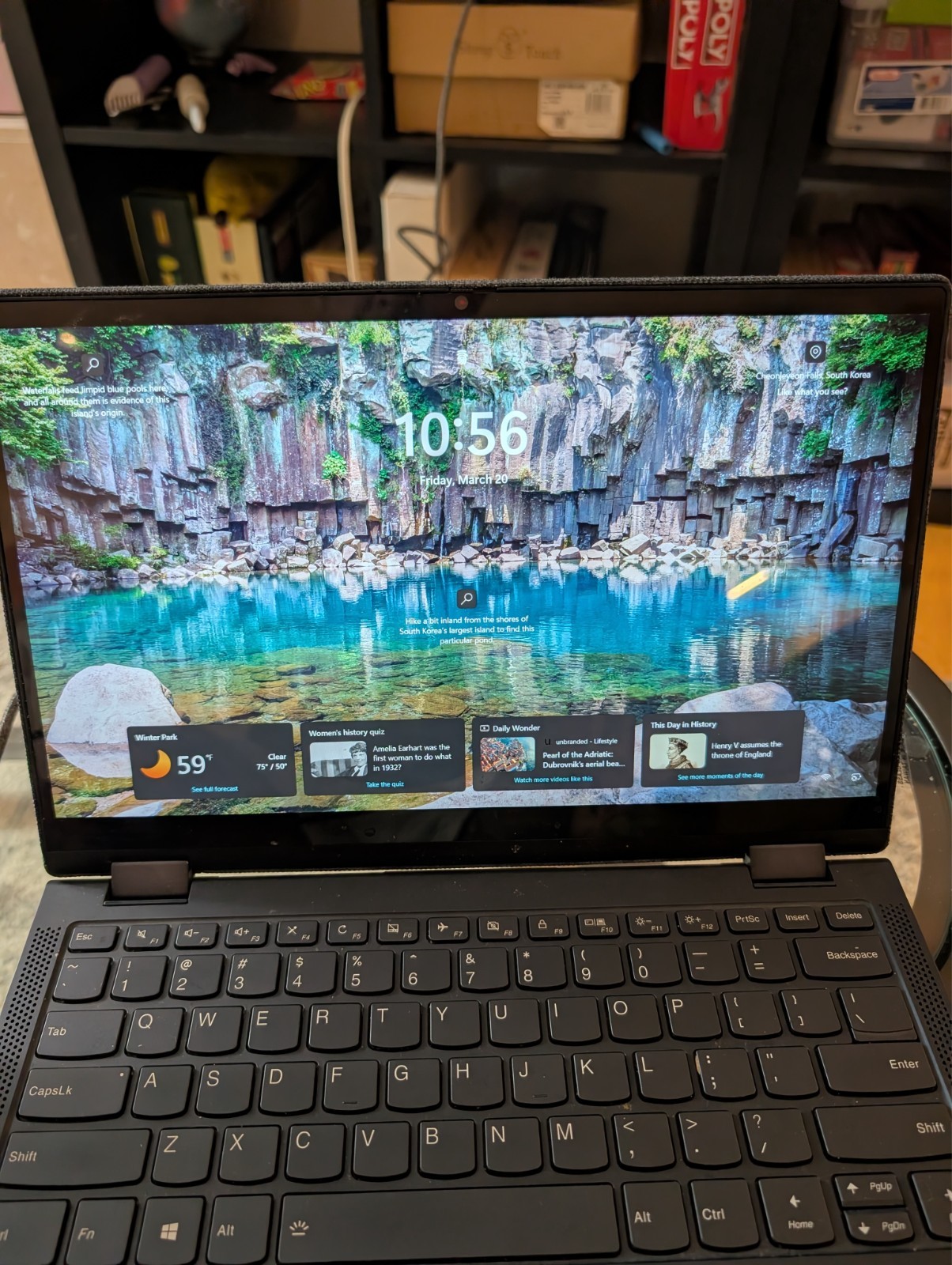 Lenovo Yoga 6 13.3″ 16GB 256GB, Abyss Blue laptop computer