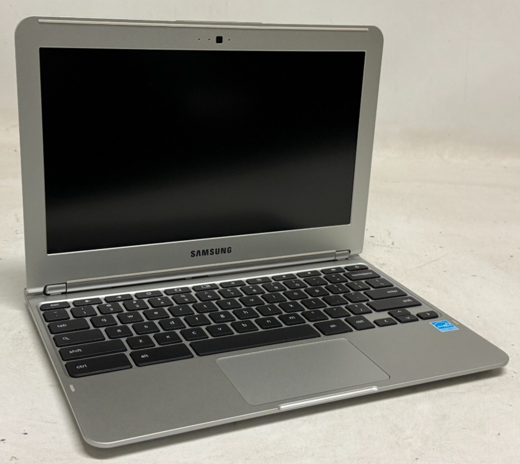 Samsung Chromebook XE303C12 11.6″ (Exynos-5 – 2GB RAM – 16GB eMMC) – Lot of 10
