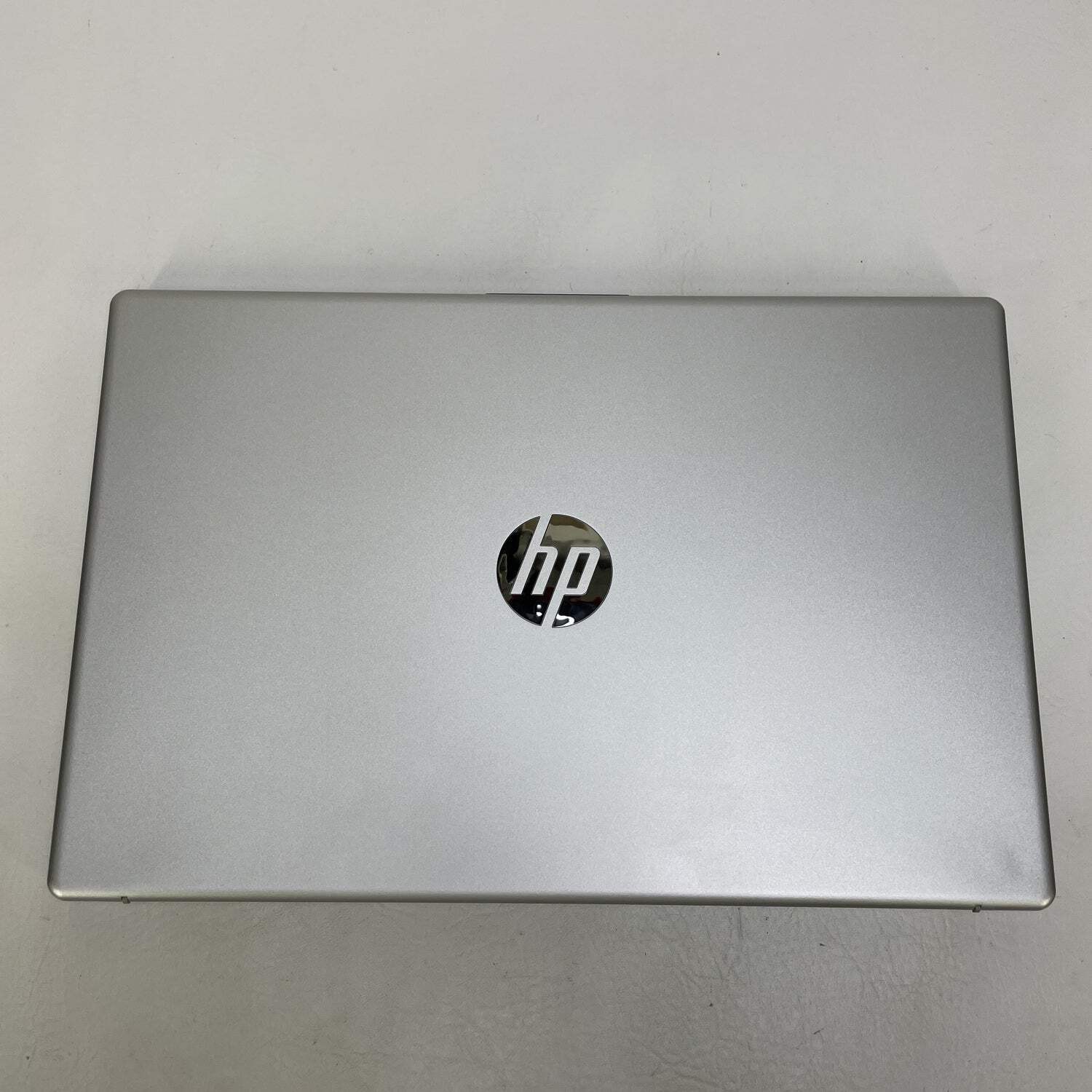 HP Laptop 15-FD0025ST 15.6″ i5-1335U 1.3GHz 8GB RAM 256GB SSD