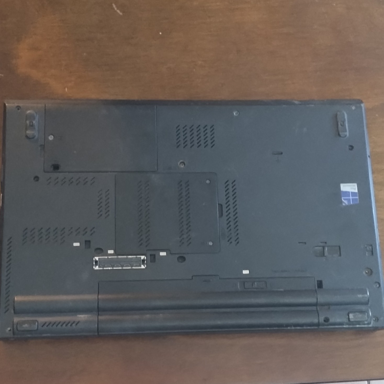 Lenovo ThinkPad T520 15.6″ i5 2.5GHz 4GB RAM 500GB HDD cam, VGA Black, untested