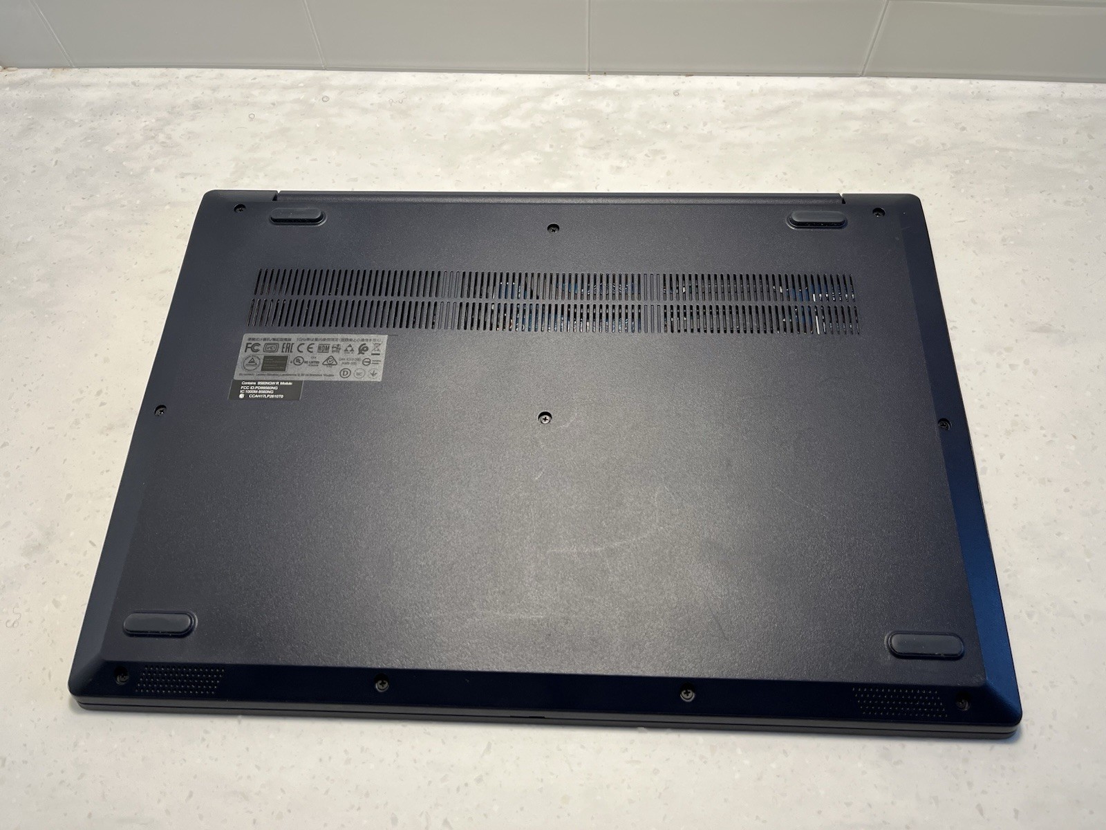 Lenovo IdeaPad 3 15IIL05 Laptop 15.6″ Display 256GB SSD 8GB RAM I3-10th Gen CPU