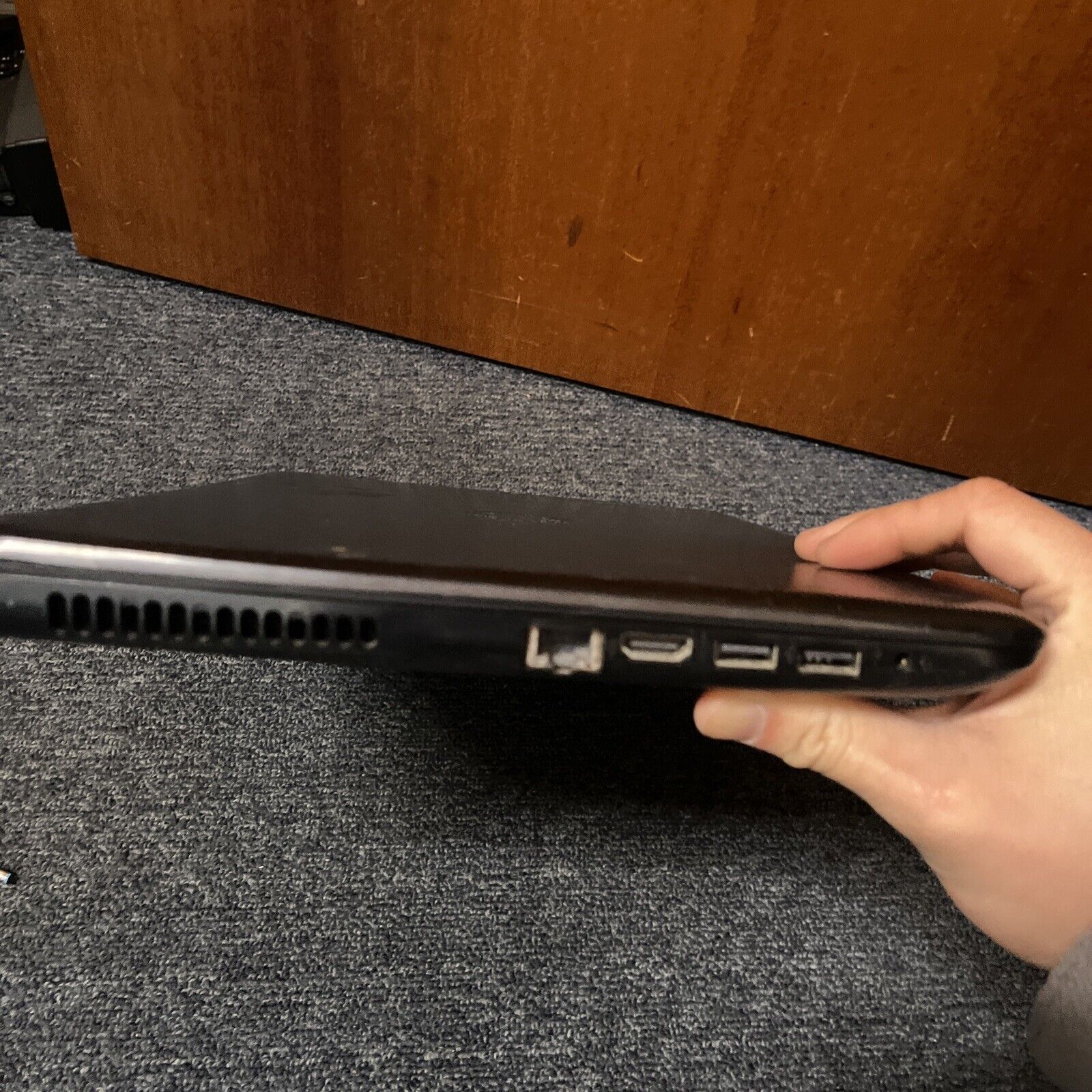 HP TPN-C125 i5-6200U 2.3Ghz 15.6″ 8gb RAM 1tb *Flat Battery & Key Missing*