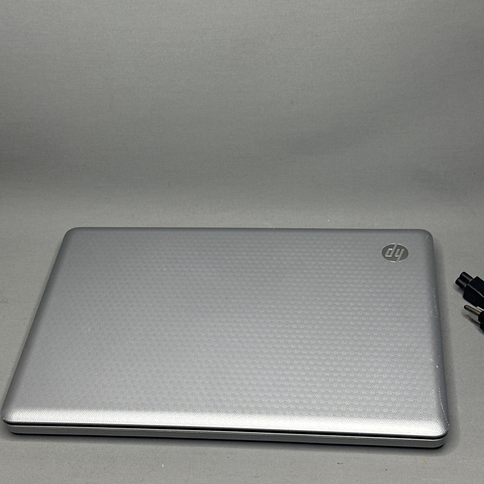 HP G62-340US 15″ Laptop, AMD Proc, RAM, 320gb HDD, Win7 Home Prem