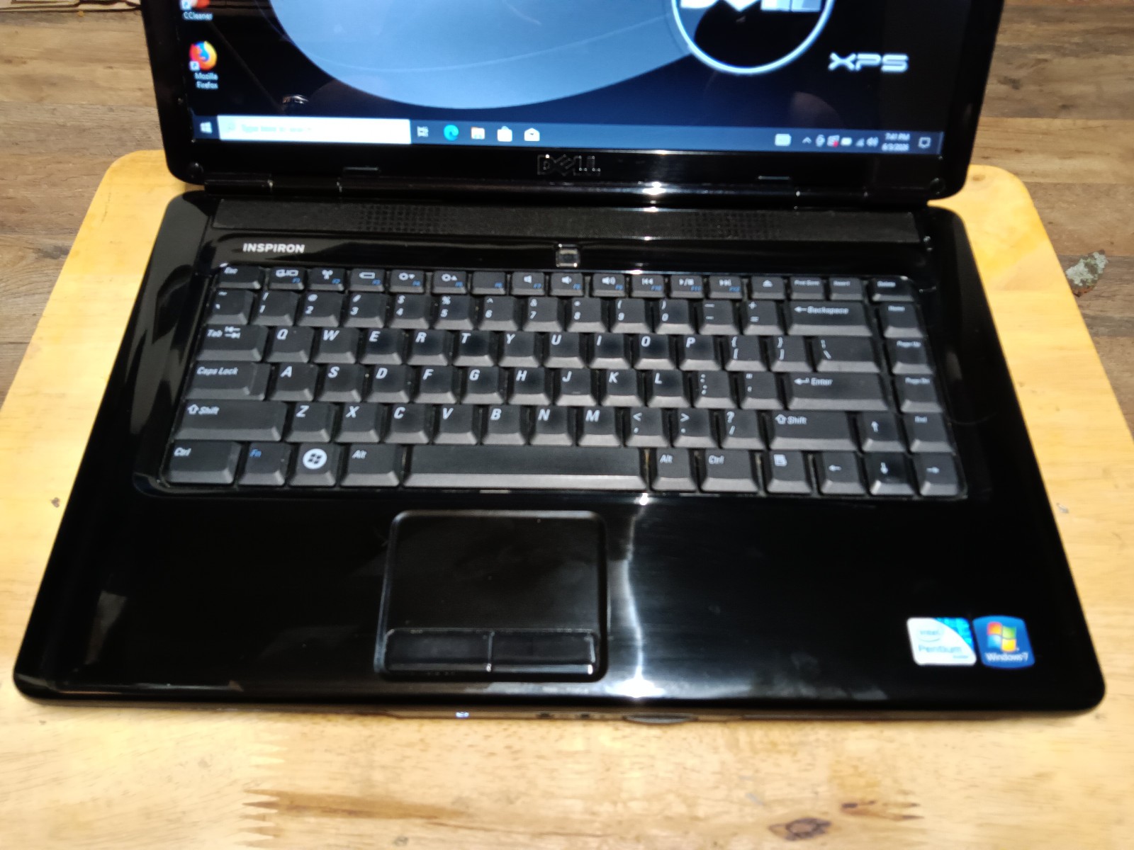 Dell Inspiron 1545/Core2duo P8700 2.53ghz/4gb/500gb/Windows 10 Pro/Vga/BT/15.6