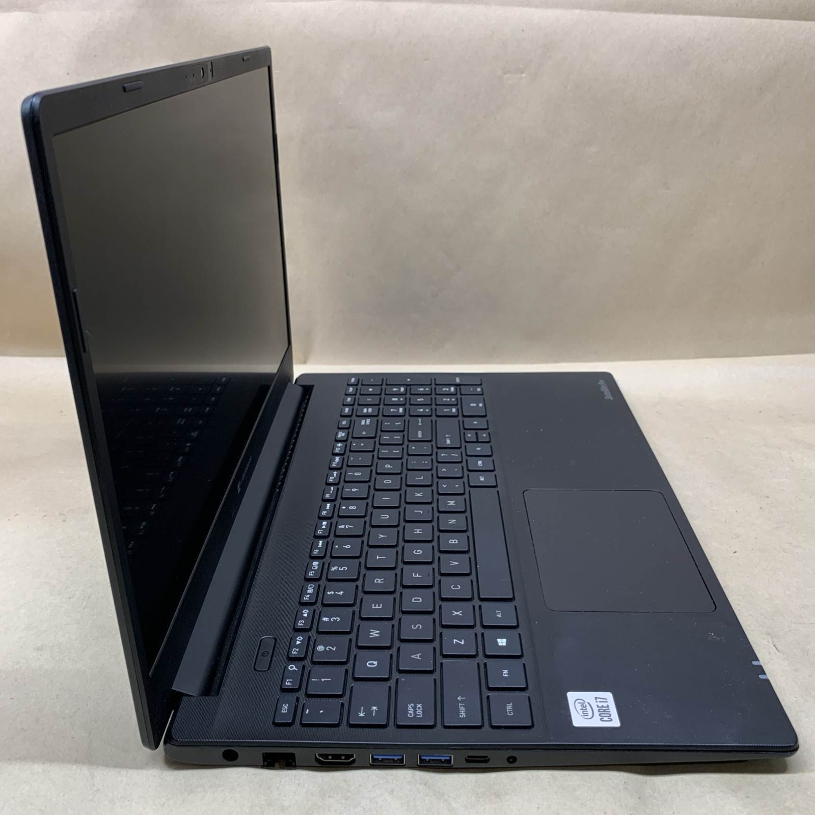 Dynabook SATELLITE PRO L50-G15250 i7-10510U@1.8GHz, GeForce MX250, No RAM/SSD/OS