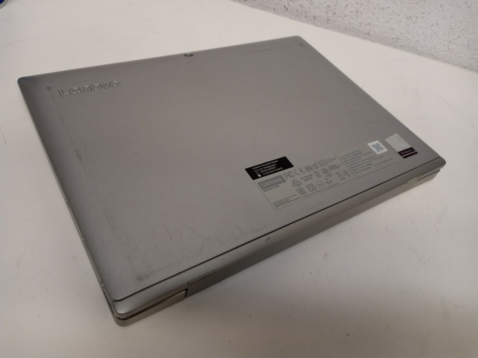 Lenovo Mix 320-10ICR 10.1″ TOUCH ATOM X5 Z8350 1.44GHz 2GB RAM 64GB SSD BT Win10
