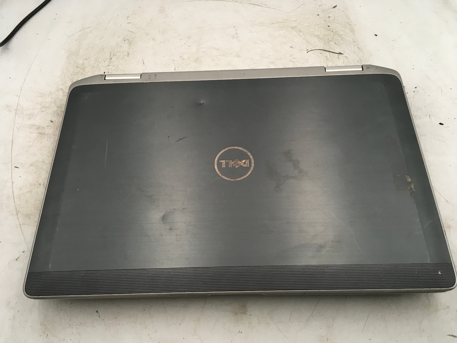 DELL LATITUDE E6320 – BOOTS TO BIOS/BAD LCD – INTEL I3 2ND GEN – NO RAM -READ-BB