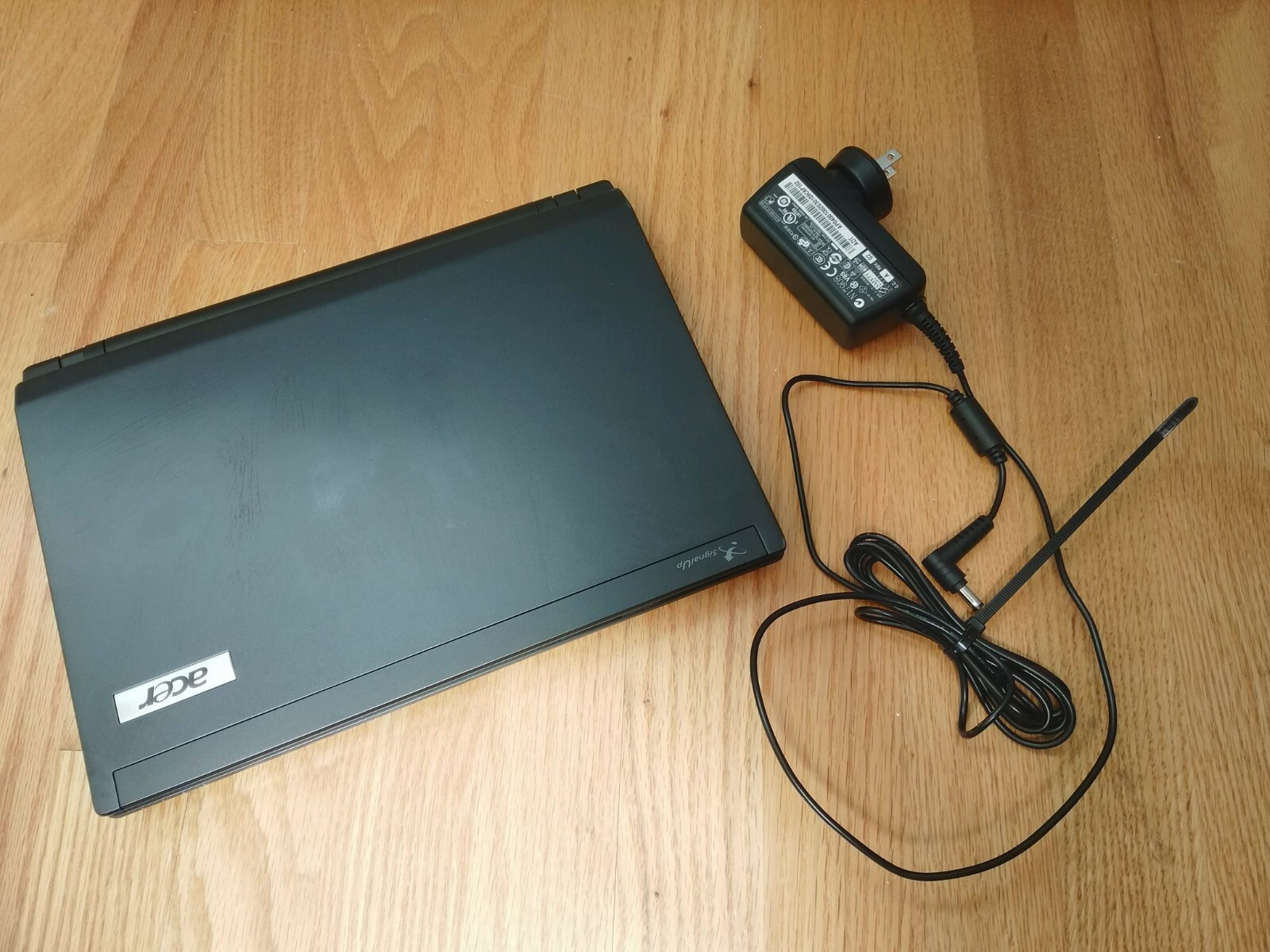 Acer TravelMate 8172 Laptop – Lightly used but WORKING for online classwork!