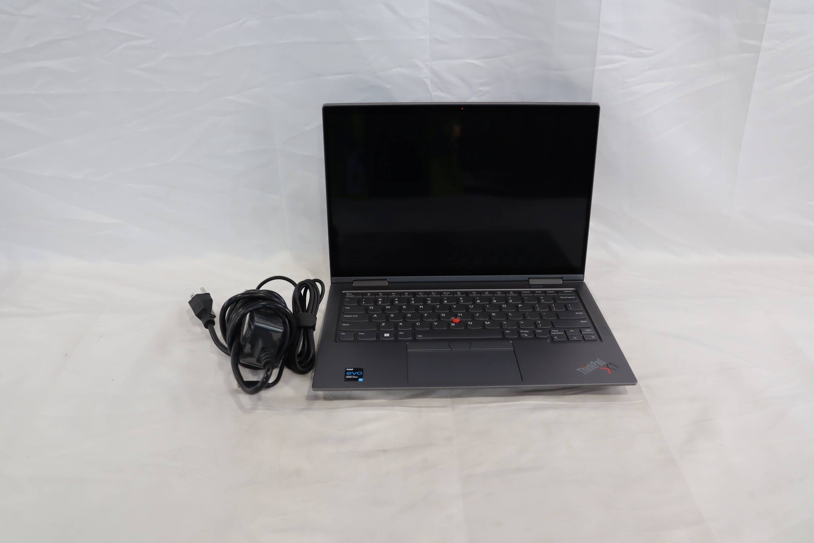 LENOVO THINKPAD X1 YOGA GEN 6 | INTEL CORE I7-1185G7 | 256GB | 16GB | WIN11H