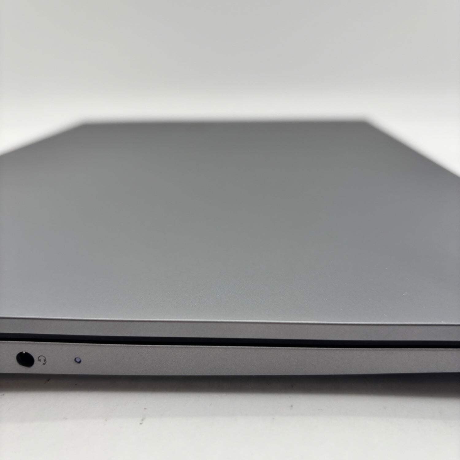 Lenovo Thinkbook 16 G9 21US 16″ Core 7 240H 2.5GHz 16GB RAM 512GB SSD