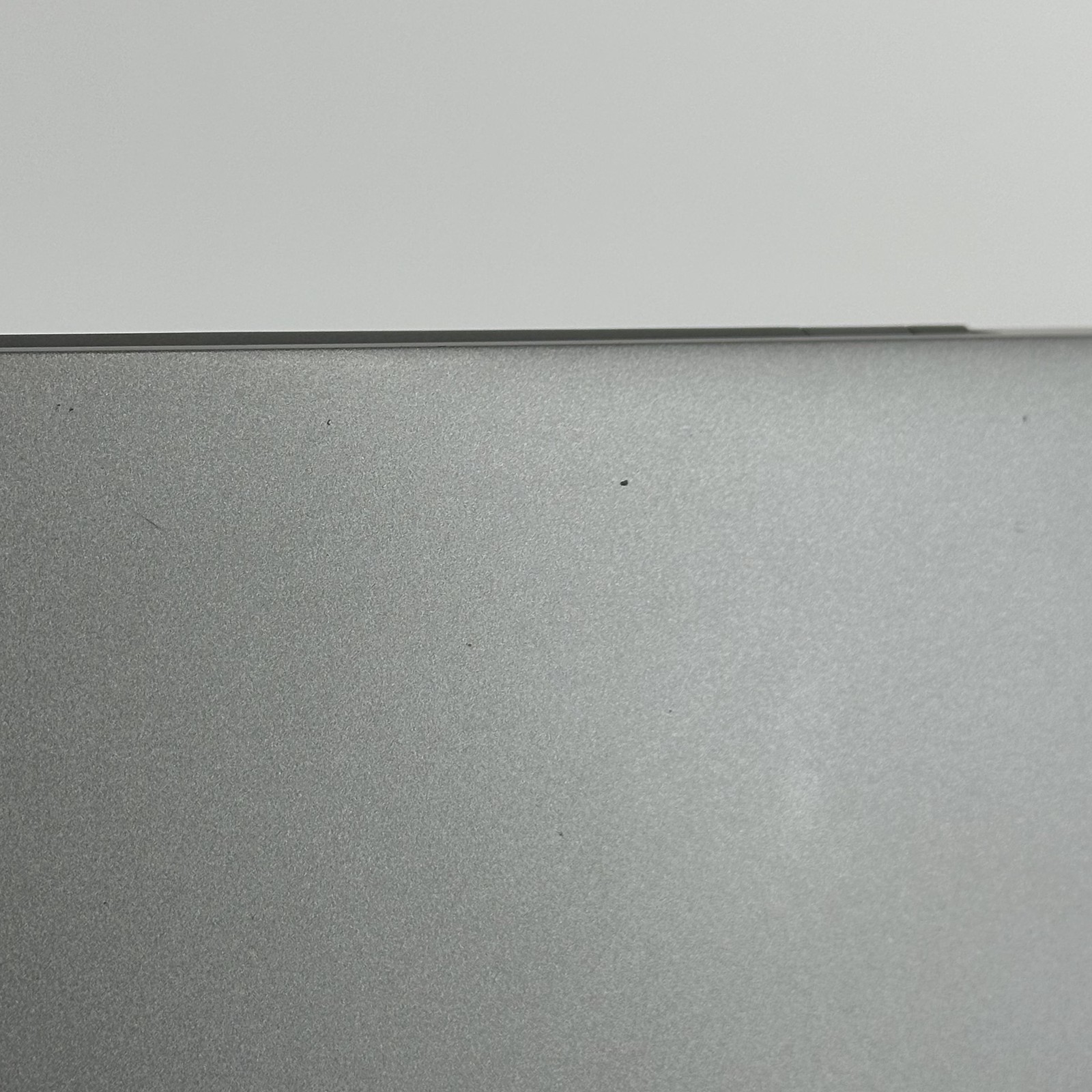Dell Precision 3571 15 FHD 2.4GHz i7-12800H 16GB 2TB SSD T600 SMOKE/HERBAL ODOR