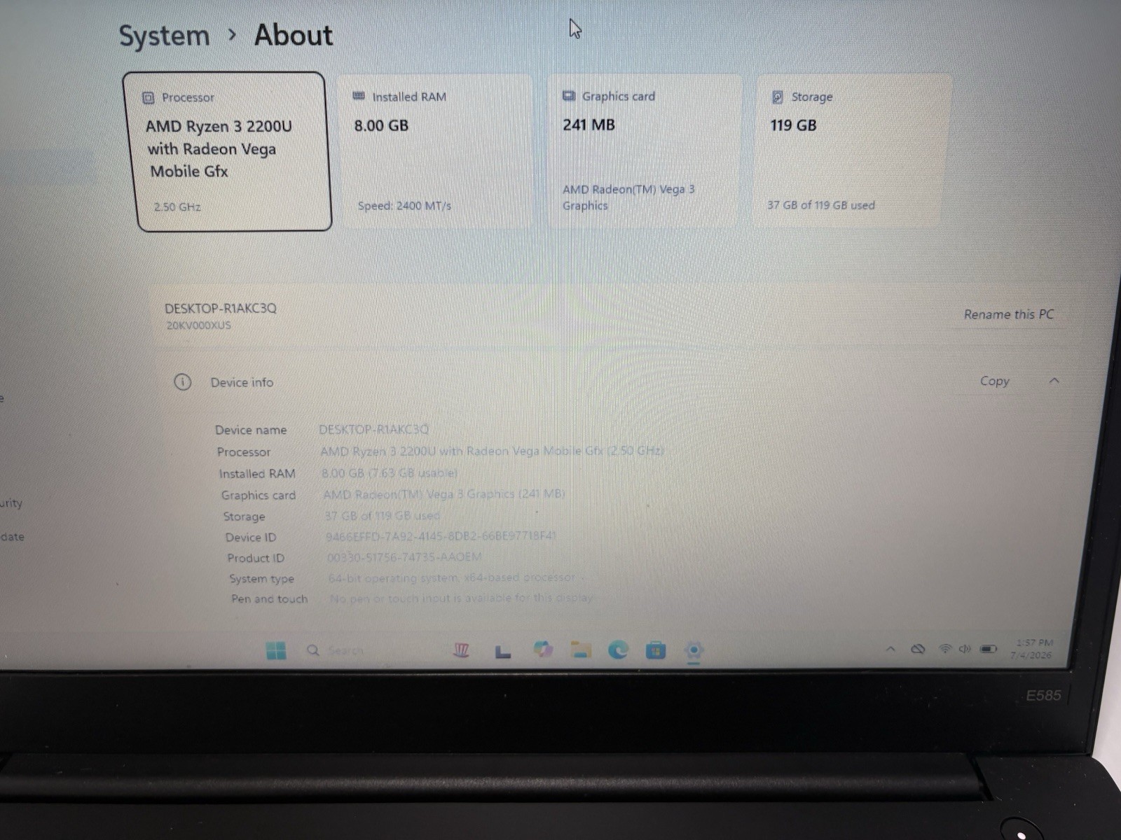 Lenovo ThinkPad E585 AMD Pro Ryzen 3 2200U, 8GB Ram| 128GB M.2|Win 11|No Charger