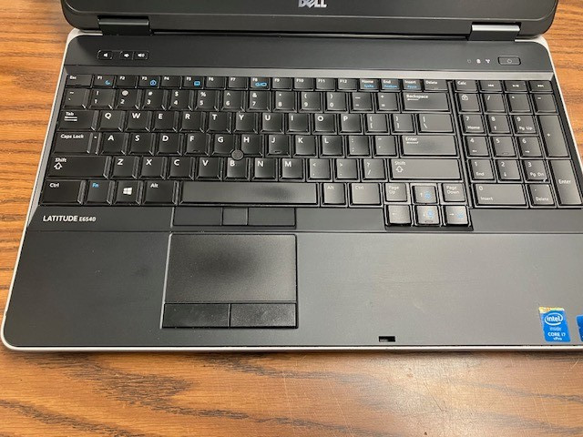 Dell Latitude E6540 15.6″ FHD Laptop | i5-4300M | 8GB RAM | 120GB SSD | Radeon