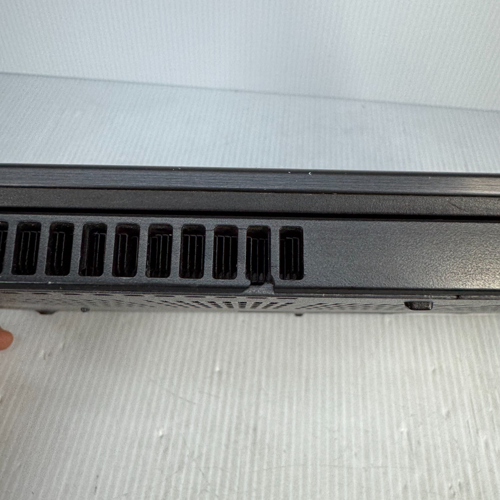 Dell Latitude 5480 i5-7200U 14″ Windows 11 Pro Laptop 128GB SSD 8GB RAM *WEAR*