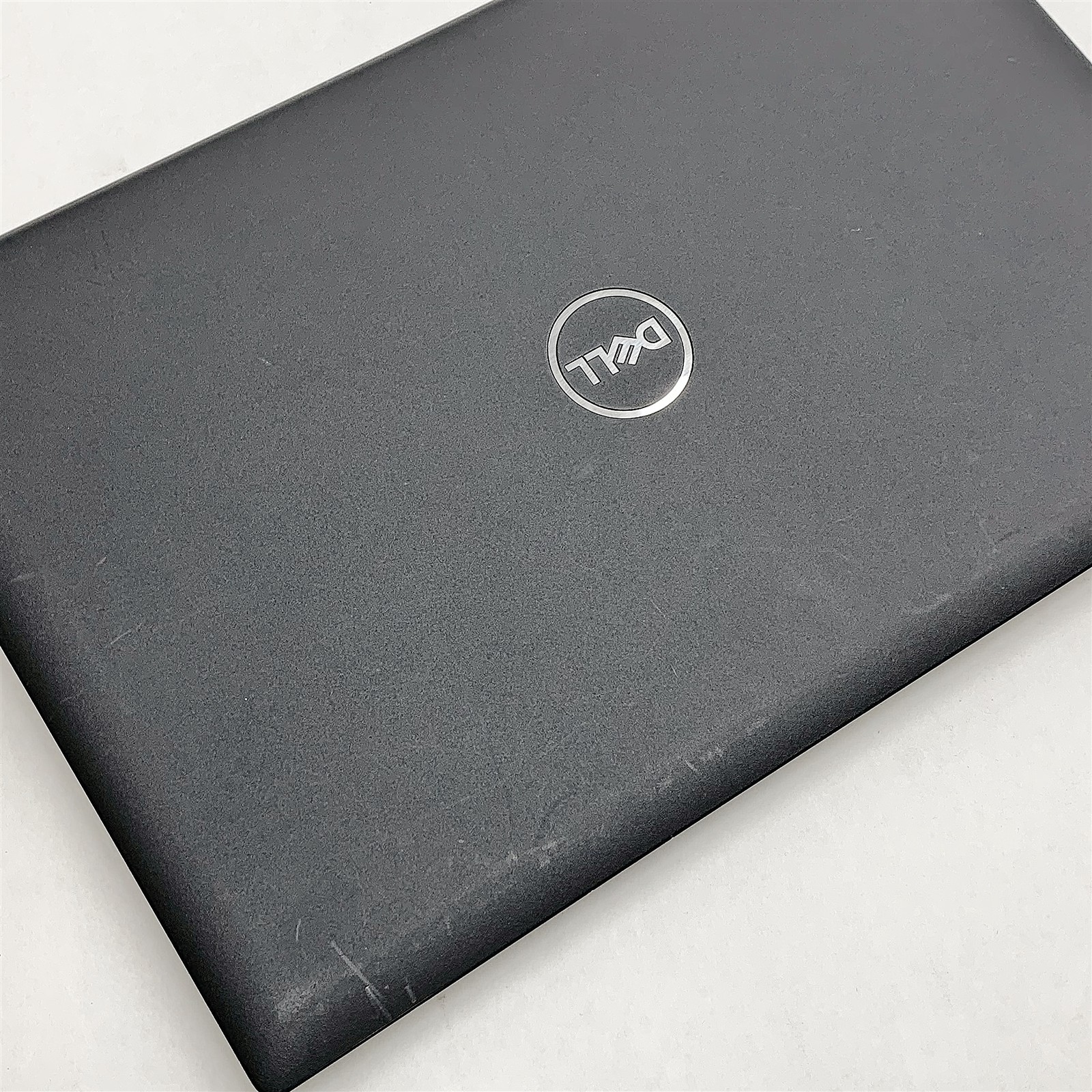 Dell Latitude 3520 Laptop i7 1165G7 2.80GHZ 15.6″ FHD 16GB 512GB NVMe Windows 11
