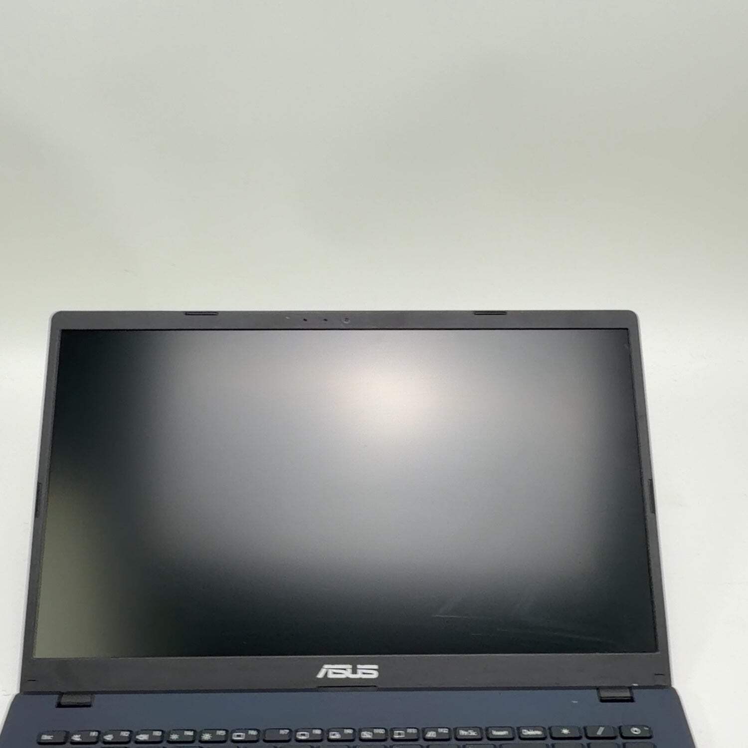Asus Vivobook Go 15 L510M 15.6″ Celeron N4020 1.1GHz 4GB RAM 64GB SSD