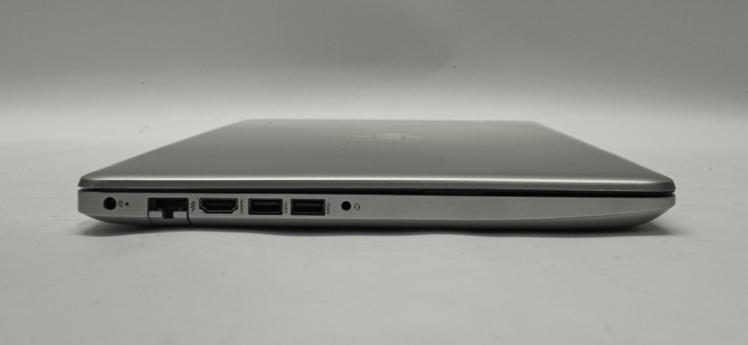 HP 15-da0xxx 15.6″HD i3-8130U@2.20GHz 4GB RAM 256GB NVMe Win11 Home WH791!