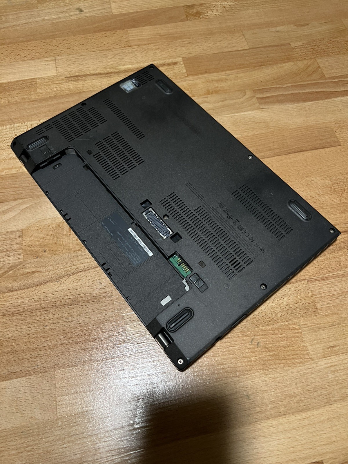 Lenovo ThinkPad X270 12.5″ i7-6600U@2.60GHz 16GB RAM 500GB HDD