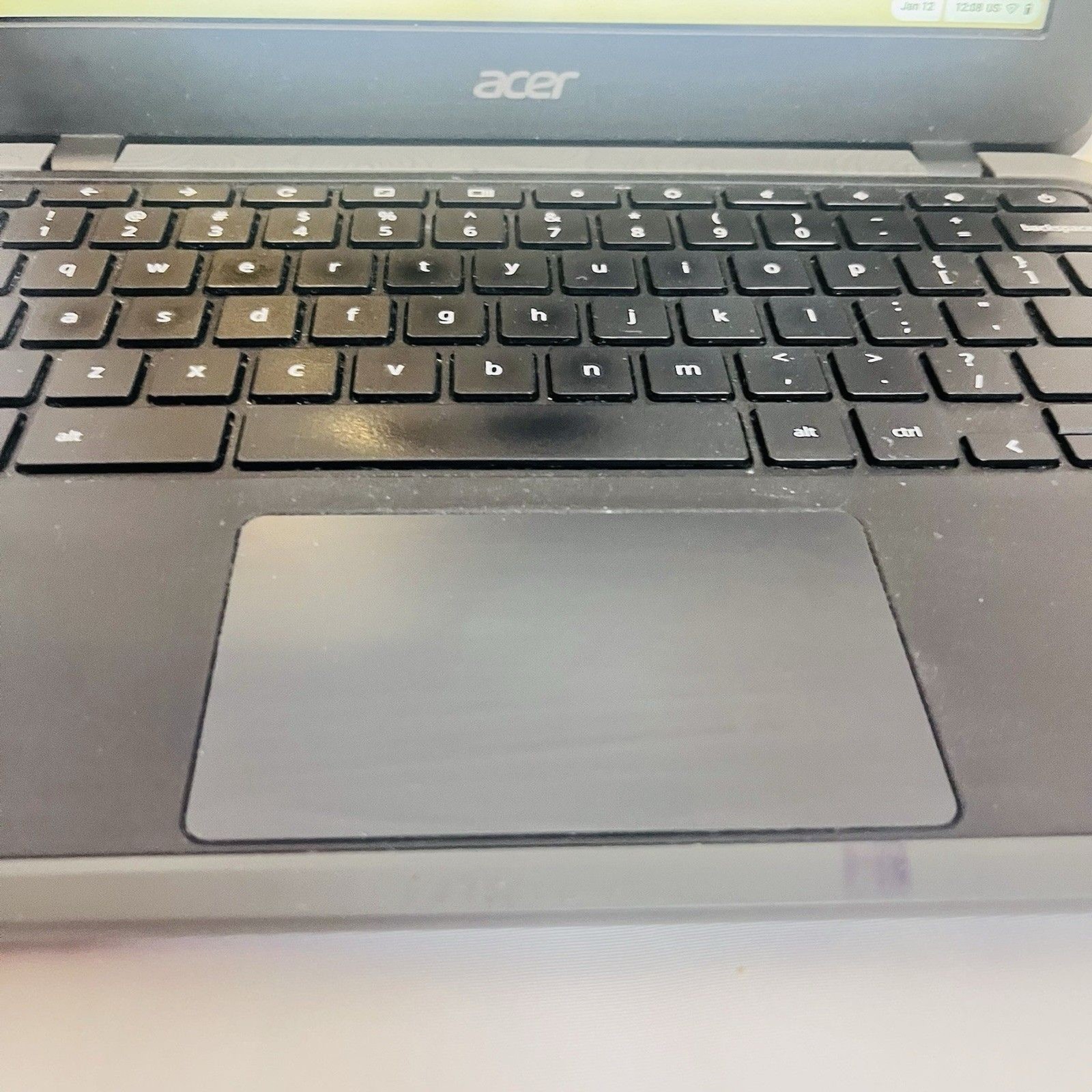Acer C733 Chromebook Intel Celeron N4020 4GB , 32 GB SSD LINUX Capible W/USB-C