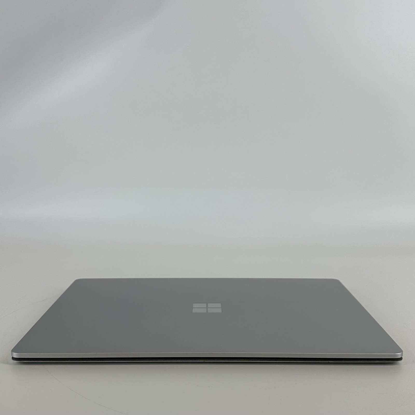 Microsoft Surface Laptop 5 13 2K TOUCH 2.6 GHz i7-1255U 16GB 512GB SSD Very Good