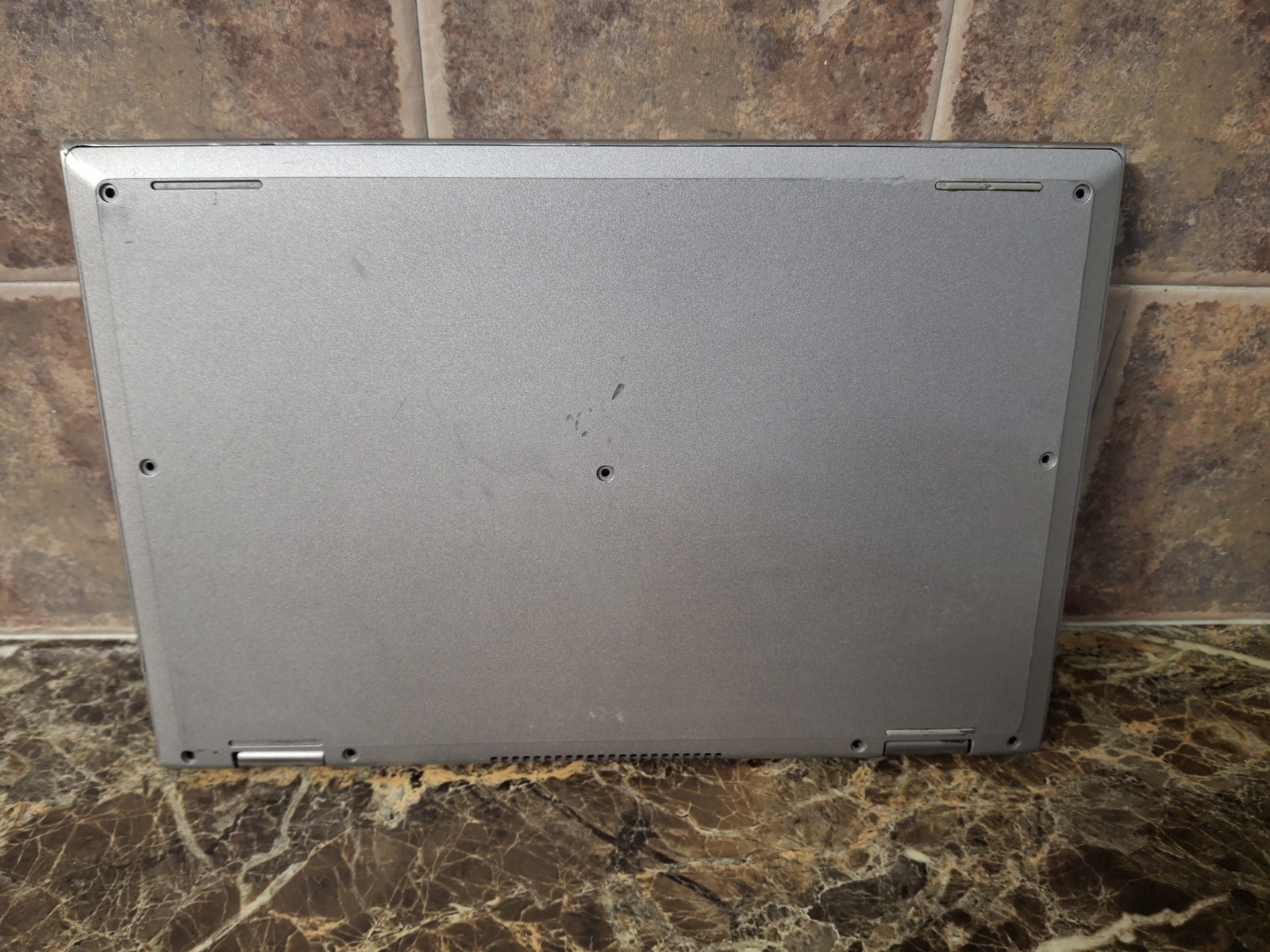 Dell Inspiron 11′-3147 Intel pentium N3540 2 in 1 laptop