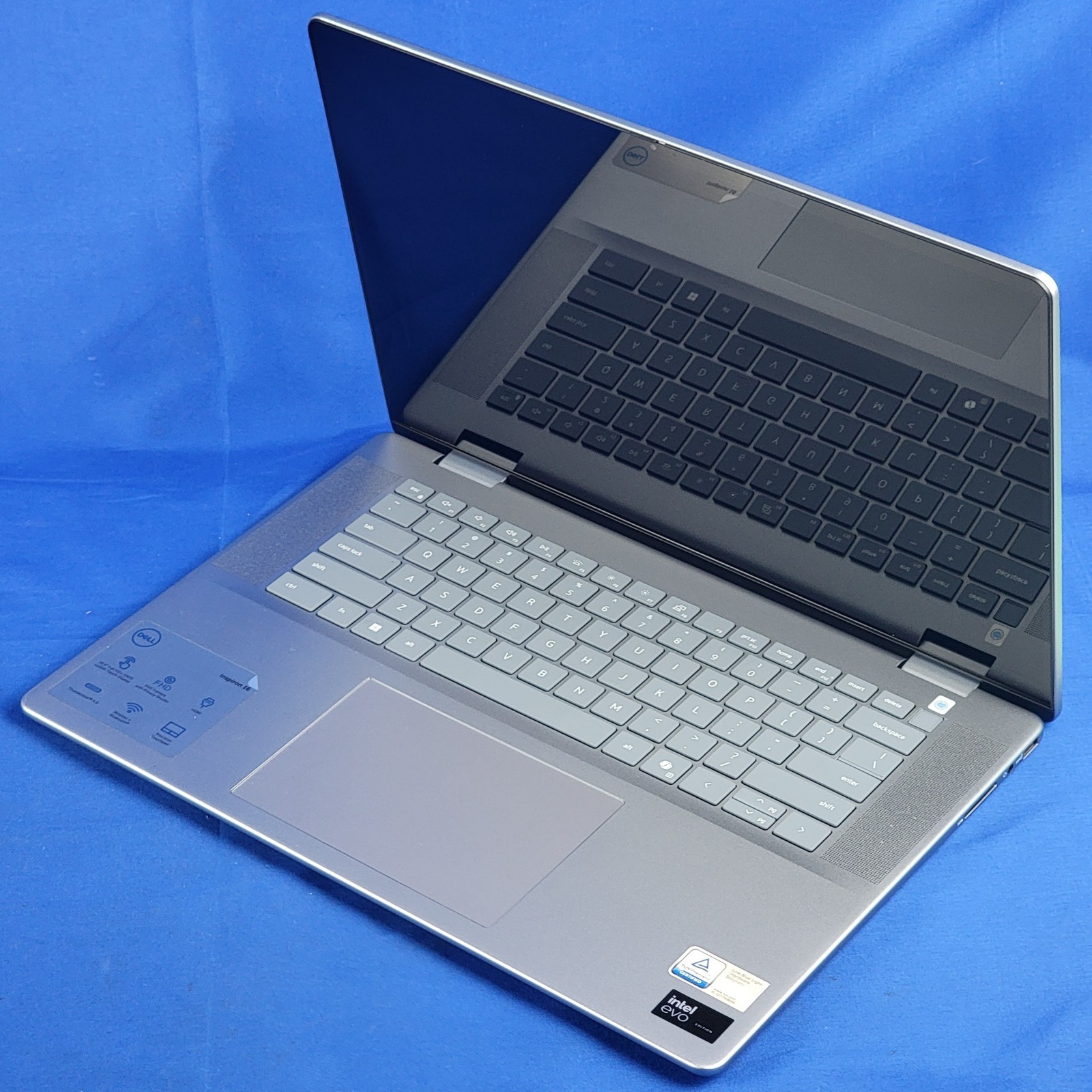 Dell Inspiron 16 7640 2-in-1 16″ Touch Core Ultra 7 155H 16GB RAM 1TB SSD W11