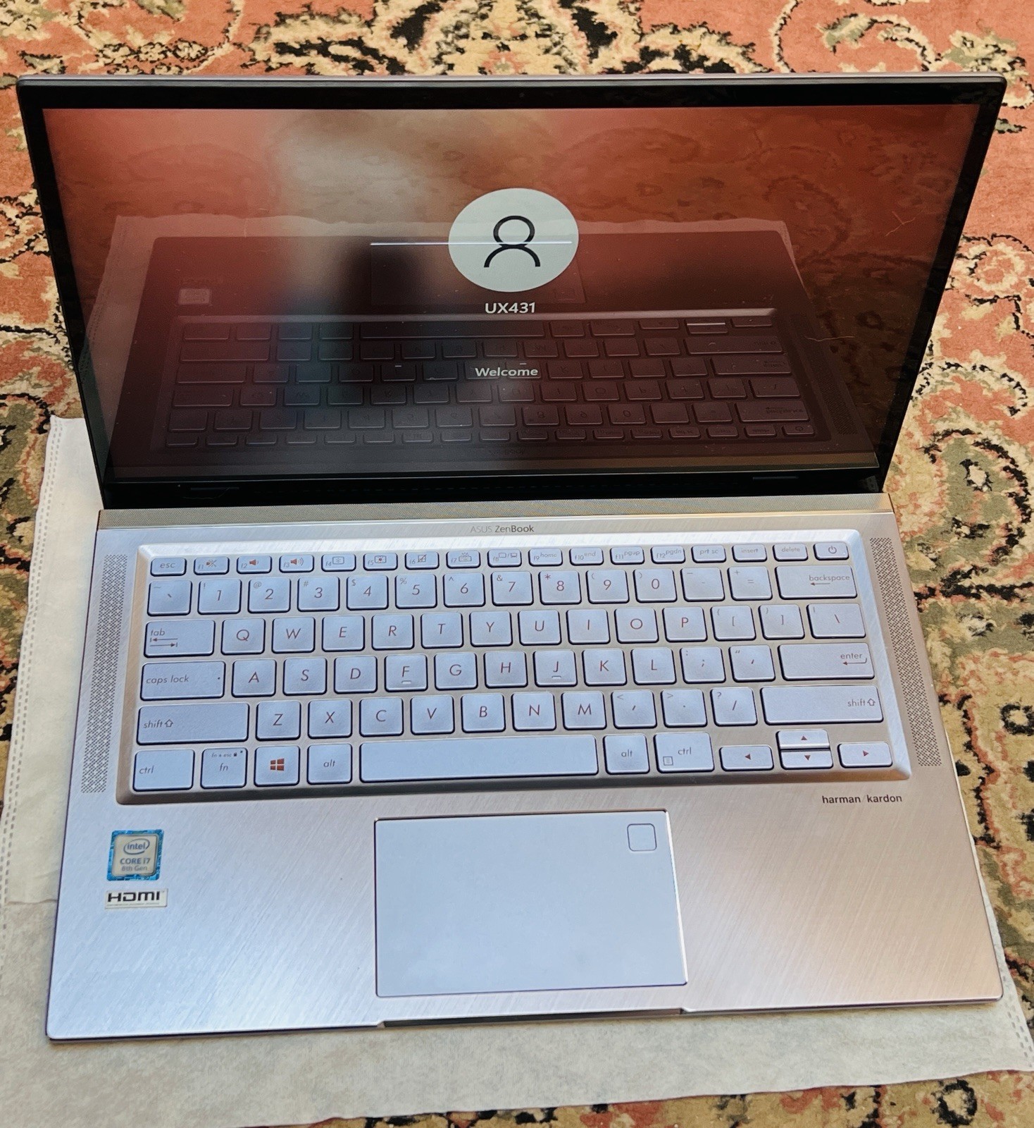 Asus Zen Book Ux431FA, I7 8th Generation @1.80GHz,8G,UHD Graphics,256G,Win11 Pro
