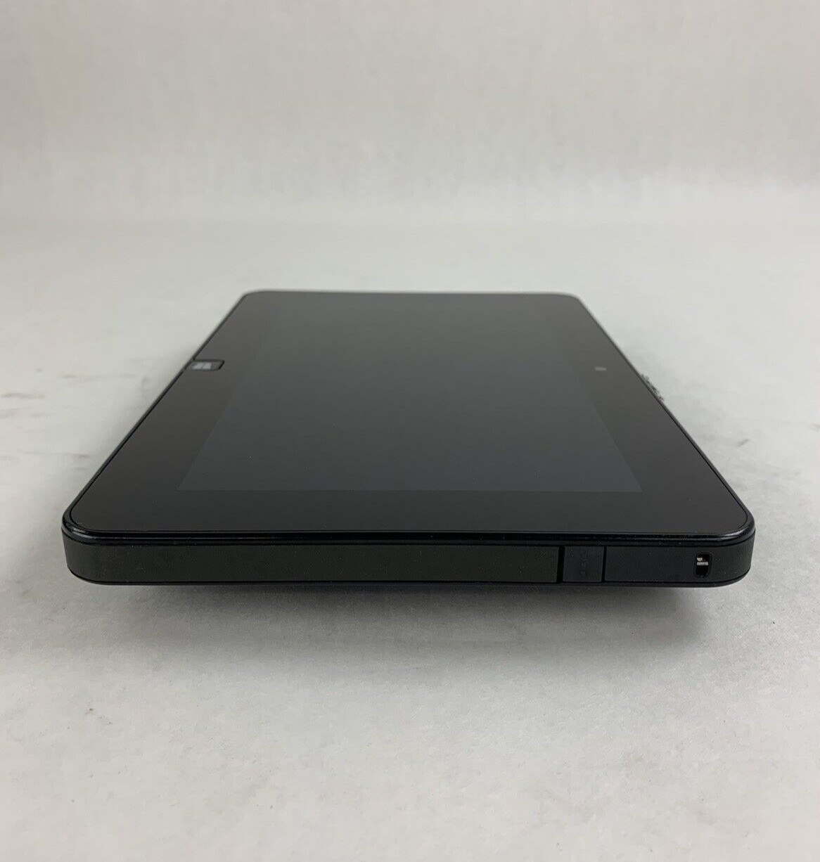 Motion CL920 Tablet PC Pentium N3540 4GB Ram No Stylus No HDD No OS No Battery