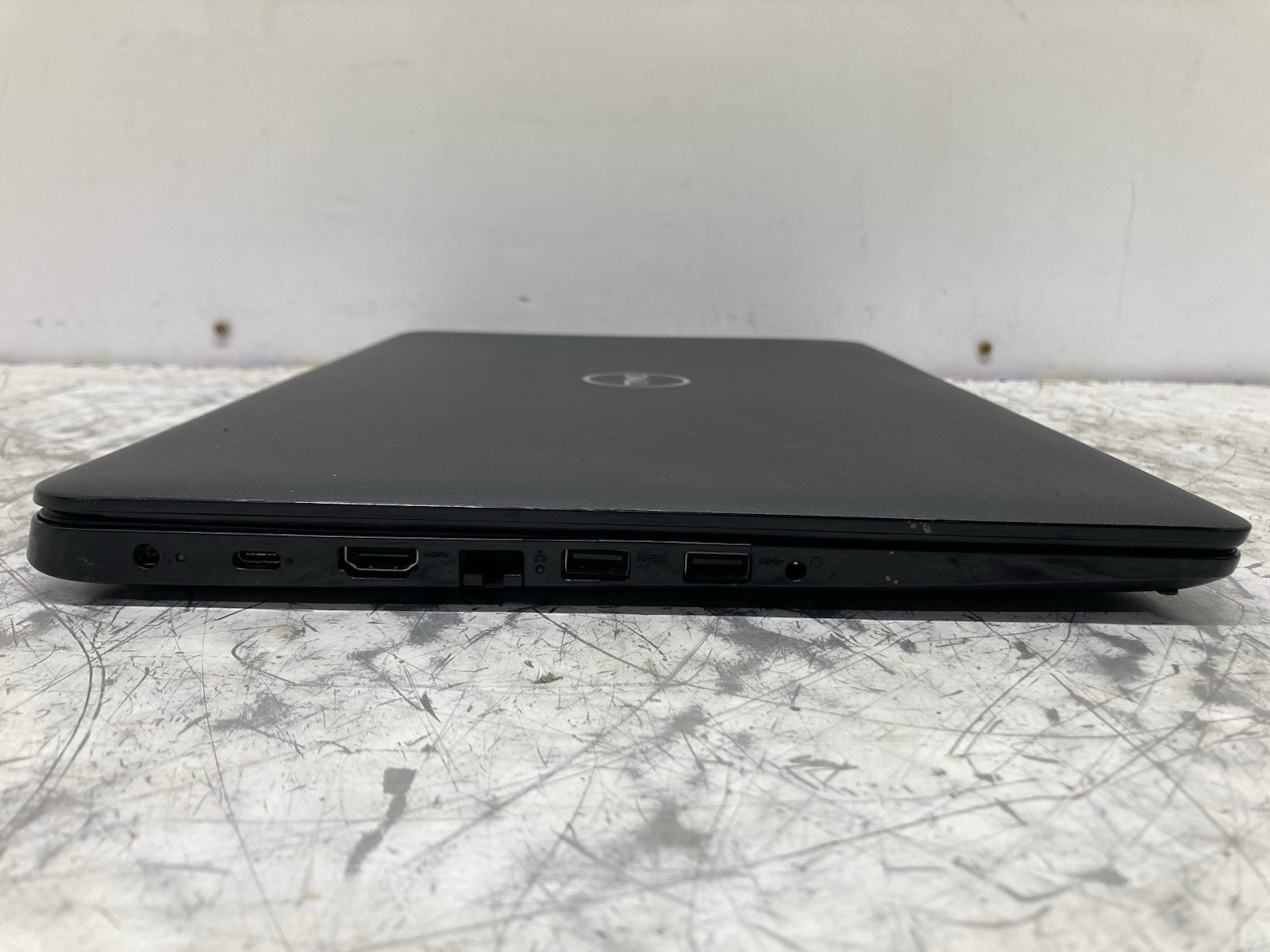 Dell Latitude 3500 Laptop Intel i5-8265U 1.6GHz 4GB RAM No HDD – Boot to BIOS