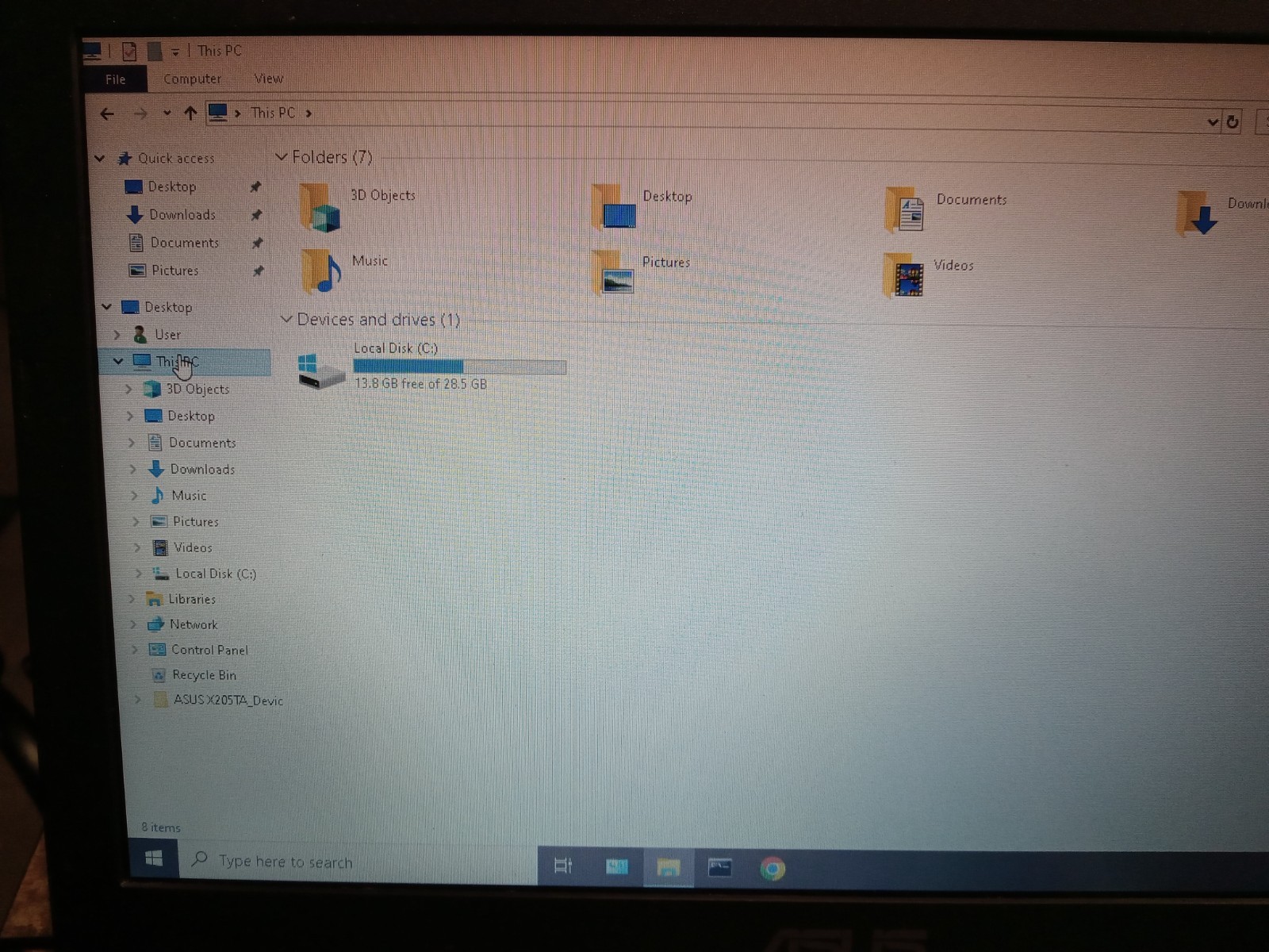 ASUS X205TA 11.6 inch, Intel Atom Z3735F, 2GB RAM / 32GB eMMC SSD / No battery