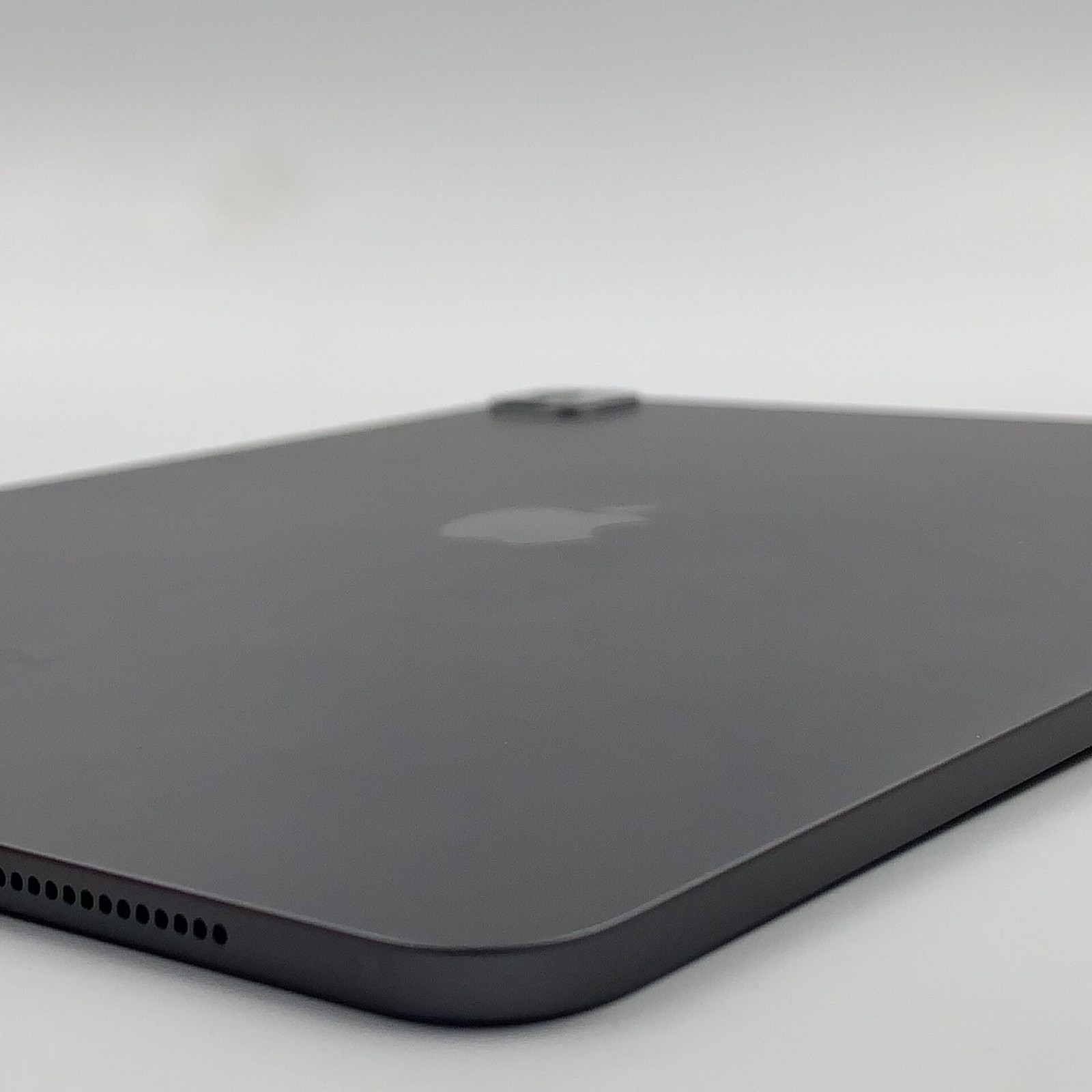 Apple iPad Pro 12.9 (2020) 12.9″ WI-FI 128GB 256GB 512GB 1T iPadOS 13.4 9720mAh