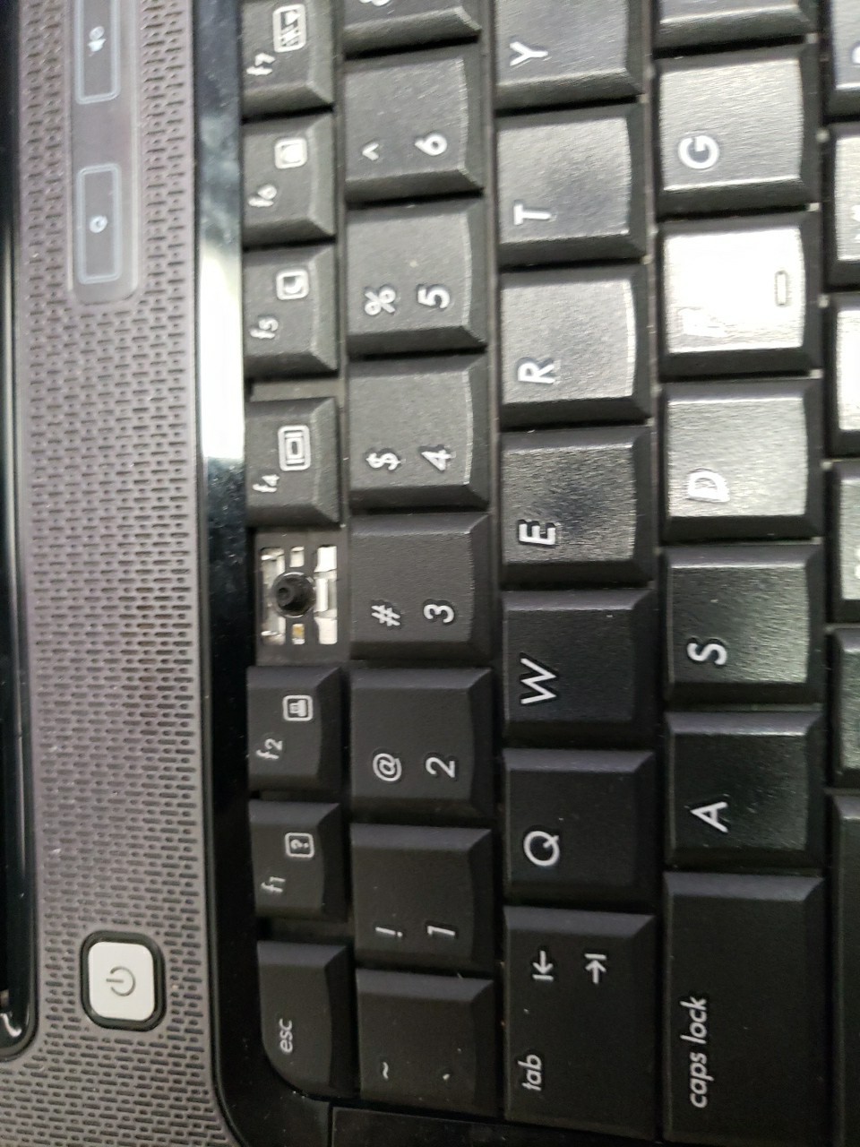 USED Compaq Presario V6000 Laptop FOR PARTS OR REPAIR READ AD FREE SHIPPING