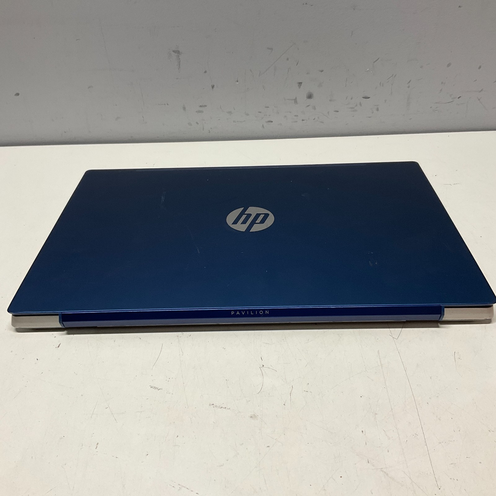 HP Pavilion 15-cs0022cl Laptop Intel Core i5-8250U @ 1.60 GHz 4GB 256GB SSD