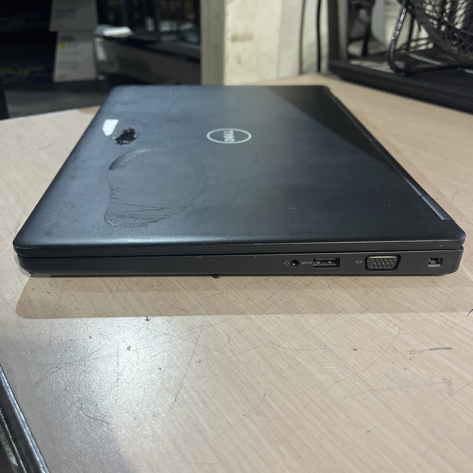 DELL LATITUDE 5280 INTEL CORE I3-7300HQ 2.50GHZ 8GB RAM NO HD