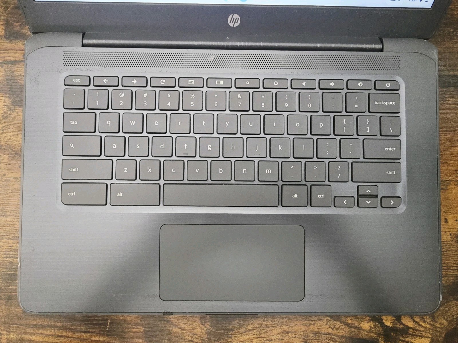 HP ChromeBook 14 G5 14″ Touchscreen HD Laptop Celeron Chrome OS