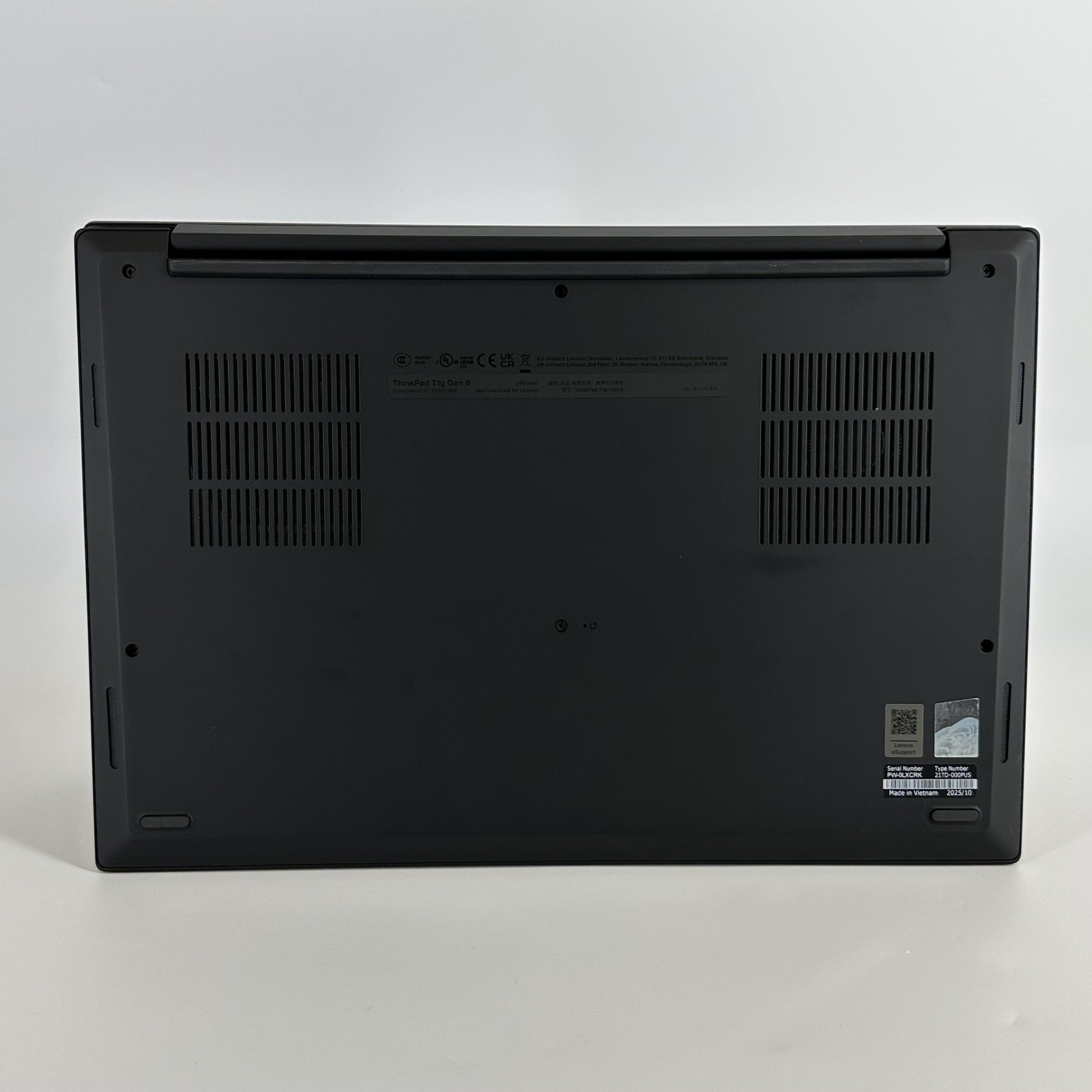 Lenovo Thinkpad T1g Gen 8 16″ UHD+ 2.9GHz Ultra 9 285H 32GB 1TB SSD RTX 5070