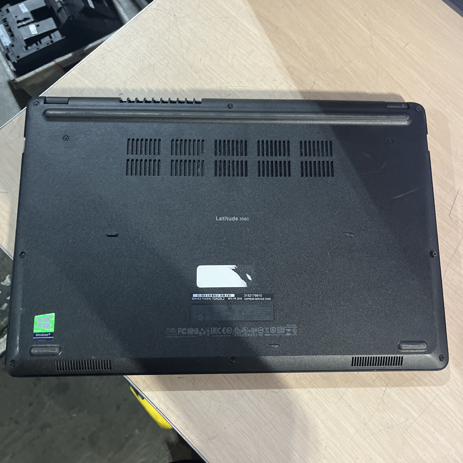 DELL LATITUDE 3580 INTEL CORE I3-6006U 2.00GHZ 4GB RAM NO HD ,