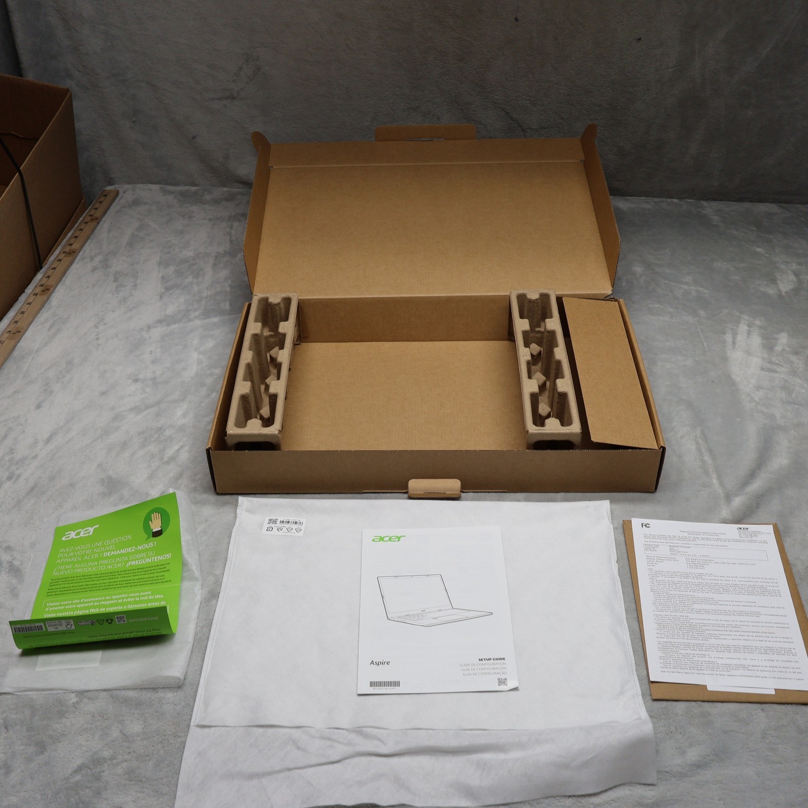 Acer Aspire 3 Retail Box Laptop Structural Supports Setup Guide Box Only
